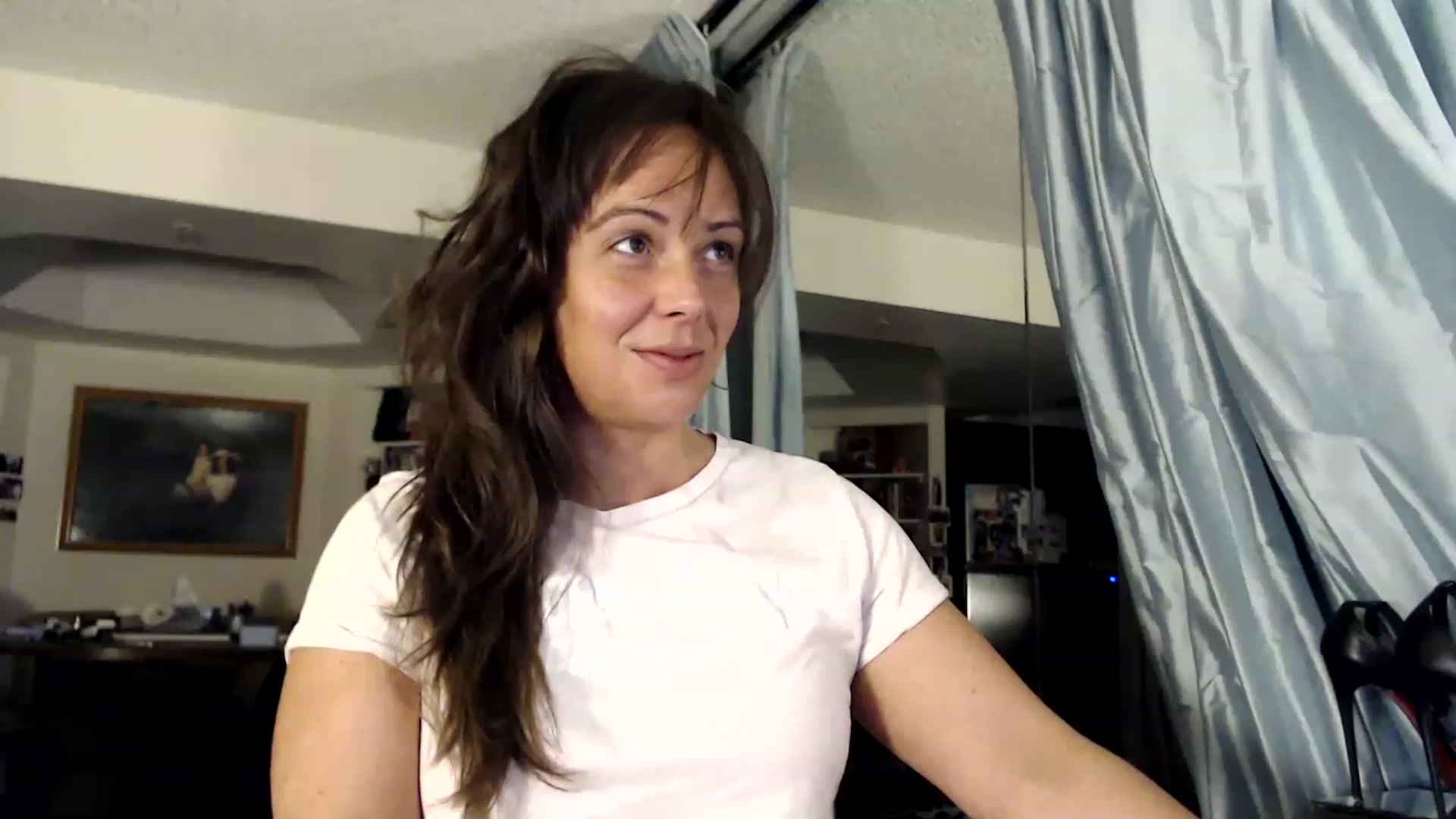 Gallery image thumbnail from TemptinDesire's myfreecams stream on, 01/09/2023, 11:42 image 1 of 20