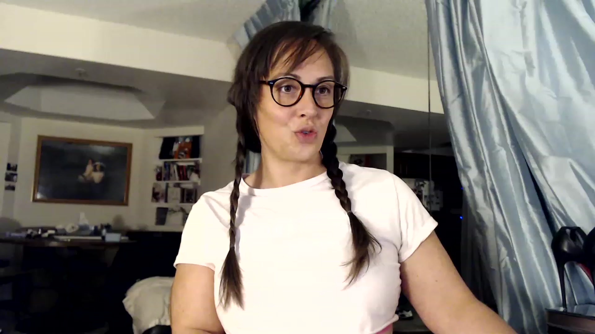 Gallery image thumbnail from TemptinDesire's myfreecams stream on, 01/09/2023, 12:27 image 9 of 20