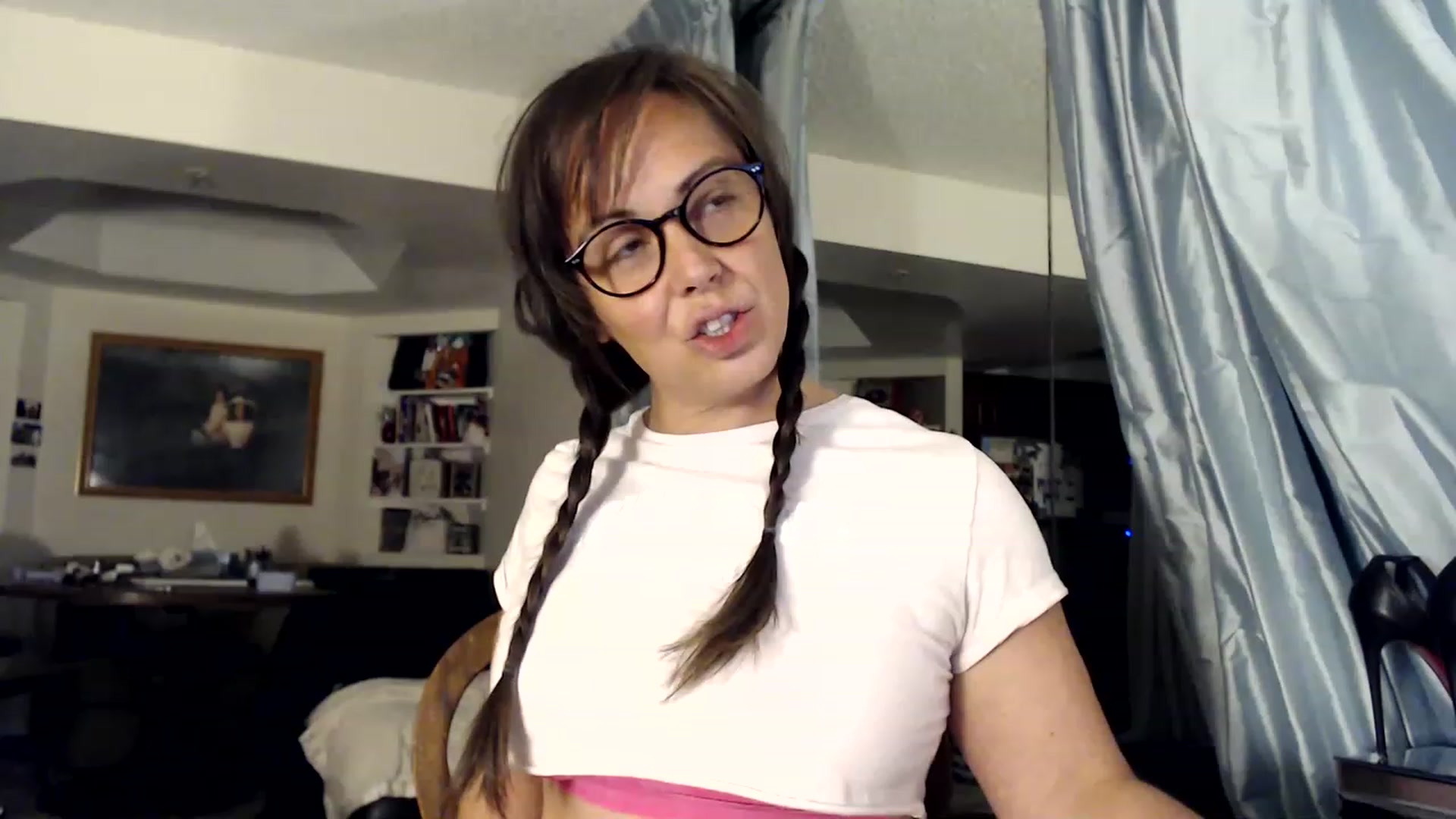 Gallery image thumbnail from TemptinDesire's myfreecams stream on, 01/09/2023, 12:27 image 14 of 20
