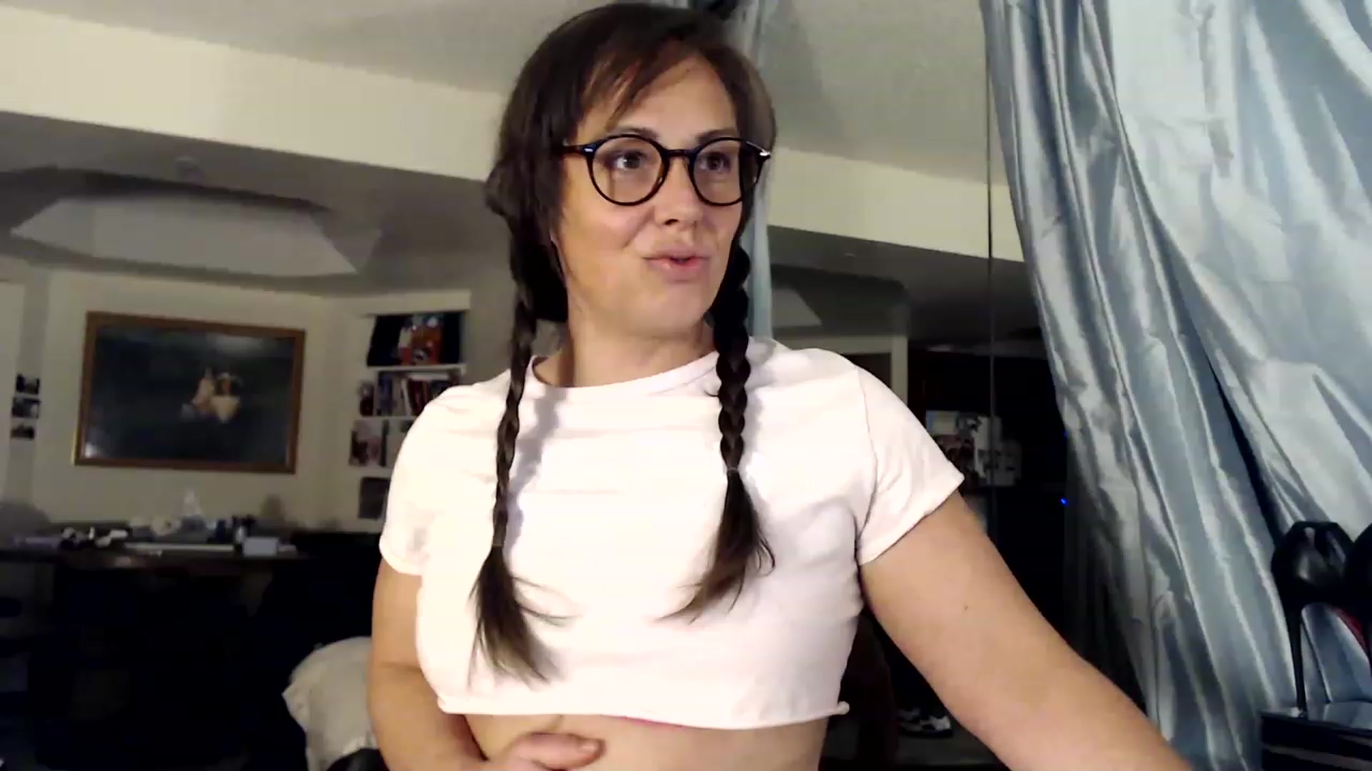 Gallery image thumbnail from TemptinDesire's myfreecams stream on, 01/09/2023, 12:27 image 1 of 20