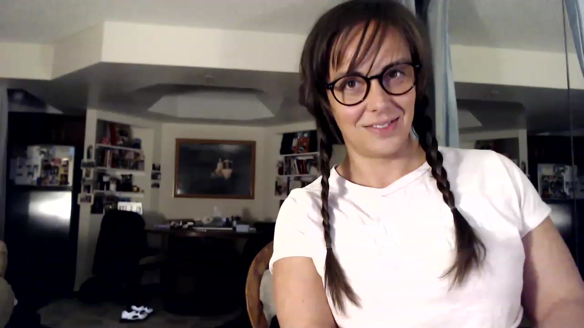 Gallery image thumbnail from TemptinDesire's myfreecams stream on, 01/09/2023, 13:15 image 2 of 20