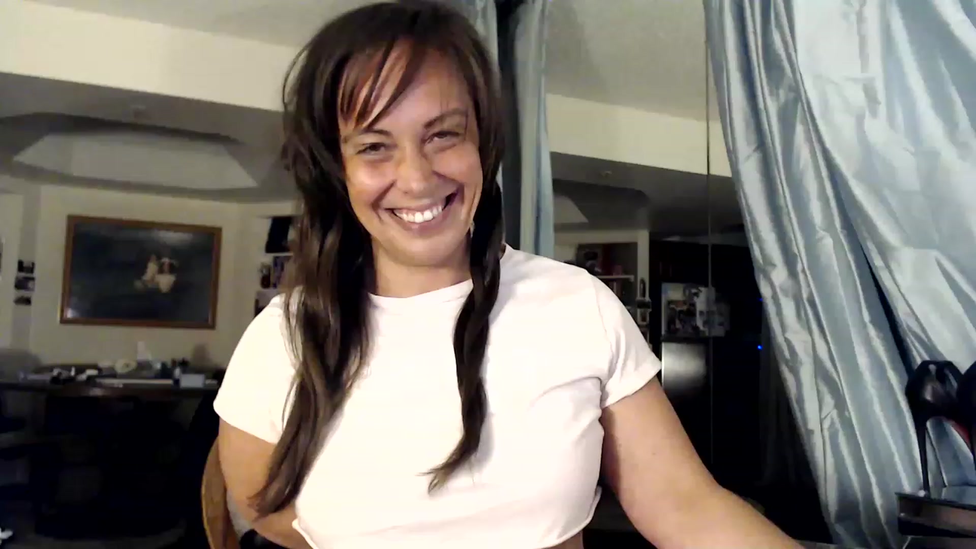 Gallery image thumbnail from TemptinDesire's myfreecams stream on, 01/09/2023, 13:15 image 19 of 20