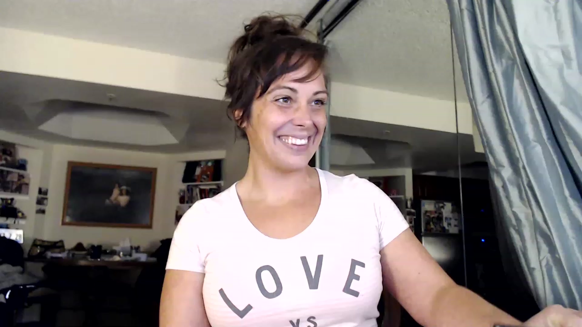 Gallery image thumbnail from TemptinDesire's myfreecams stream on, 01/15/2023, 13:53 image 10 of 20