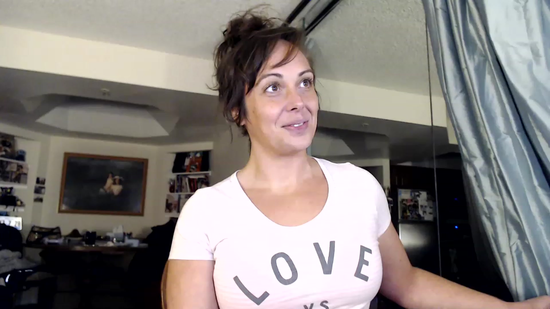 Gallery image thumbnail from TemptinDesire's myfreecams stream on, 01/15/2023, 13:53 image 9 of 20