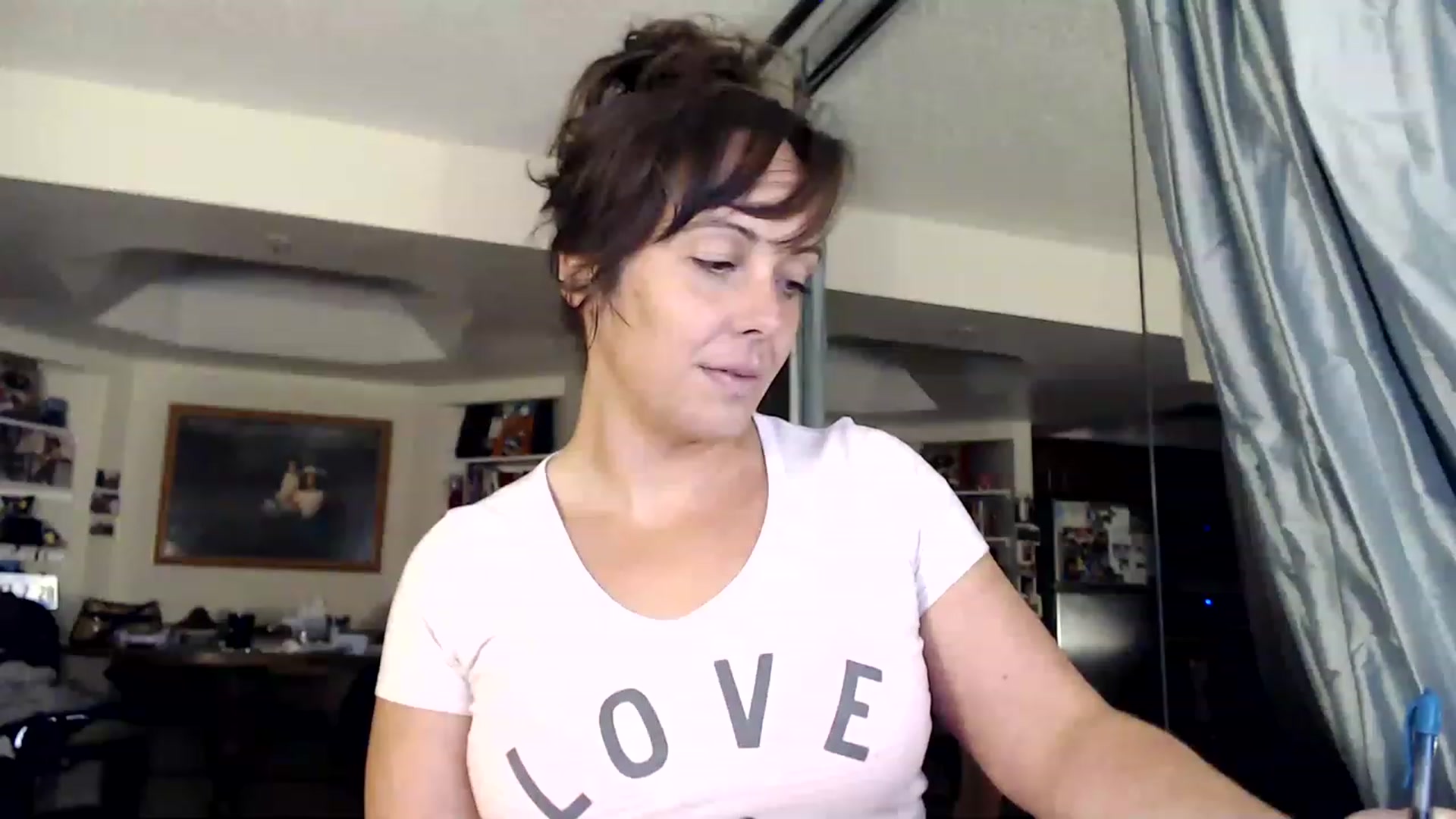 Gallery image thumbnail from TemptinDesire's myfreecams stream on, 01/15/2023, 13:53 image 15 of 20