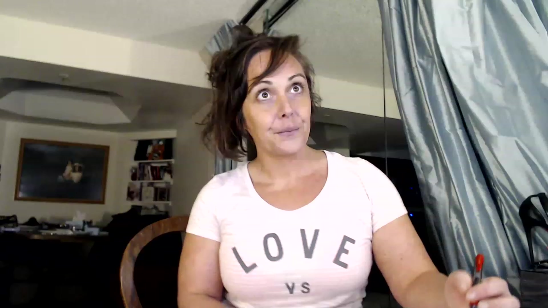 Gallery image thumbnail from TemptinDesire's myfreecams stream on, 01/15/2023, 17:06 image 12 of 20