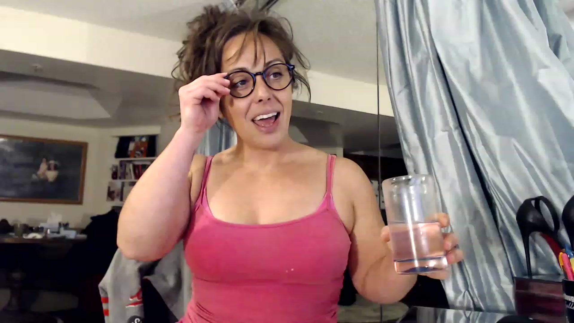 Gallery image thumbnail from TemptinDesire's myfreecams stream on, 01/16/2023, 12:34 image 9 of 20