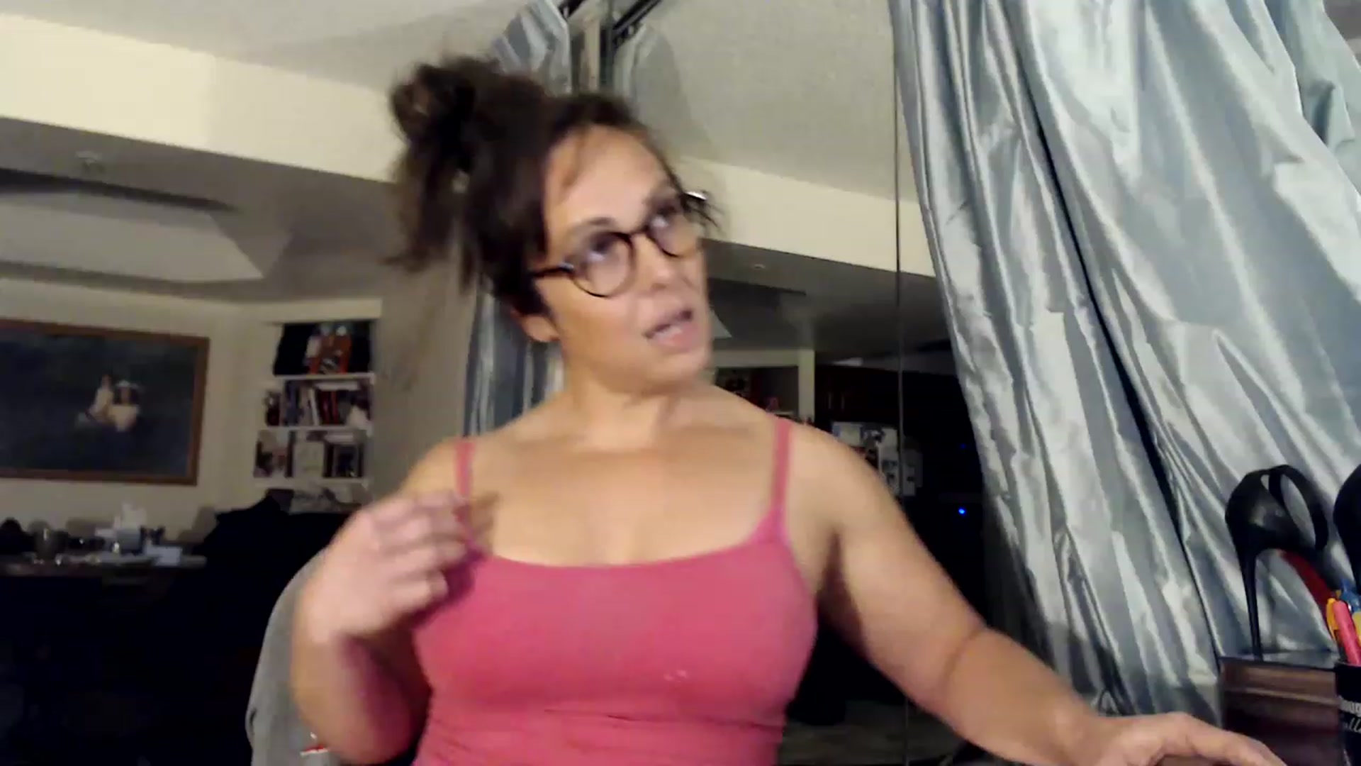 Gallery image thumbnail from TemptinDesire's myfreecams stream on, 01/16/2023, 13:13 image 20 of 20