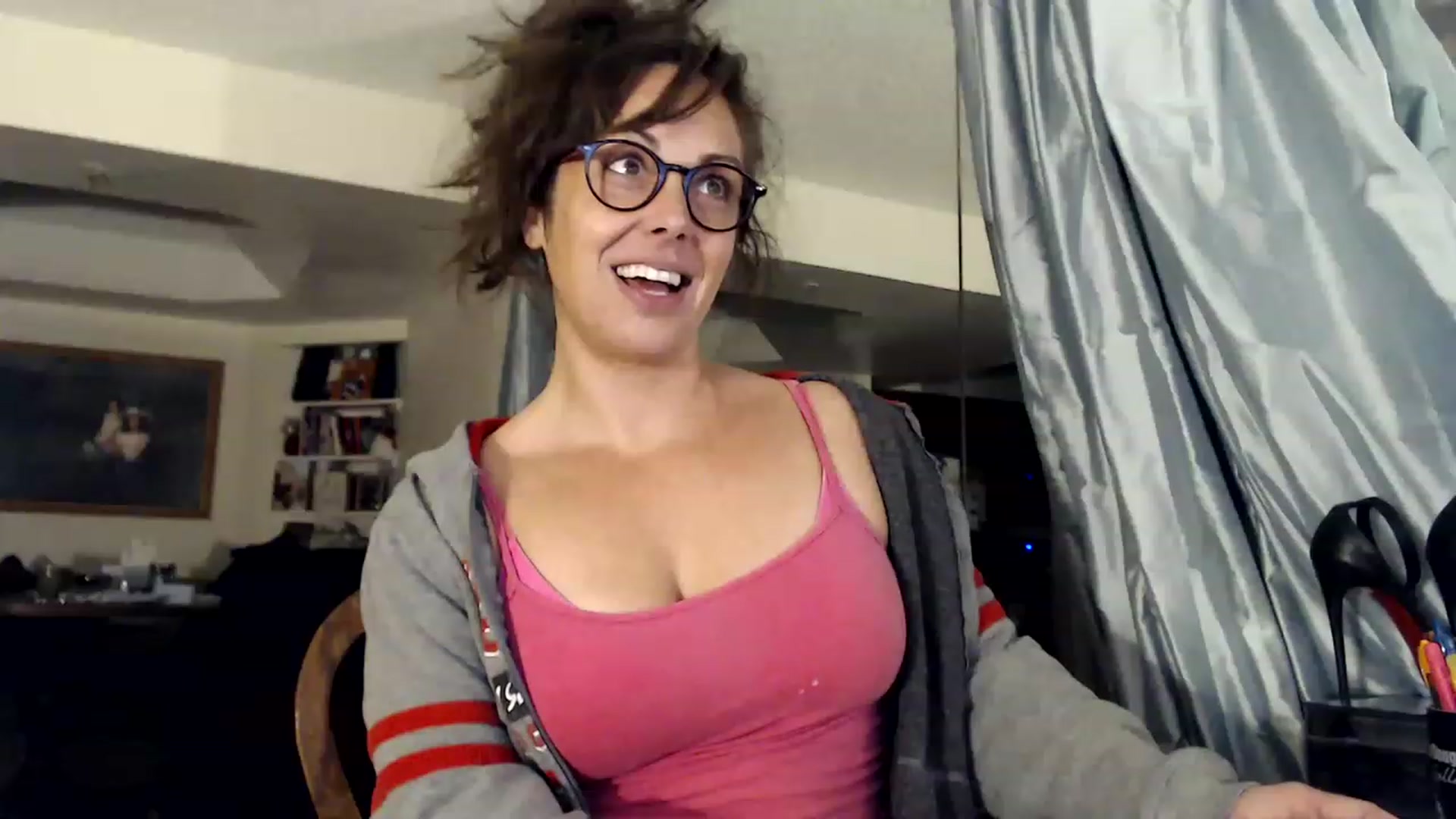 Gallery image thumbnail from TemptinDesire's myfreecams stream on, 01/16/2023, 13:13 image 8 of 20