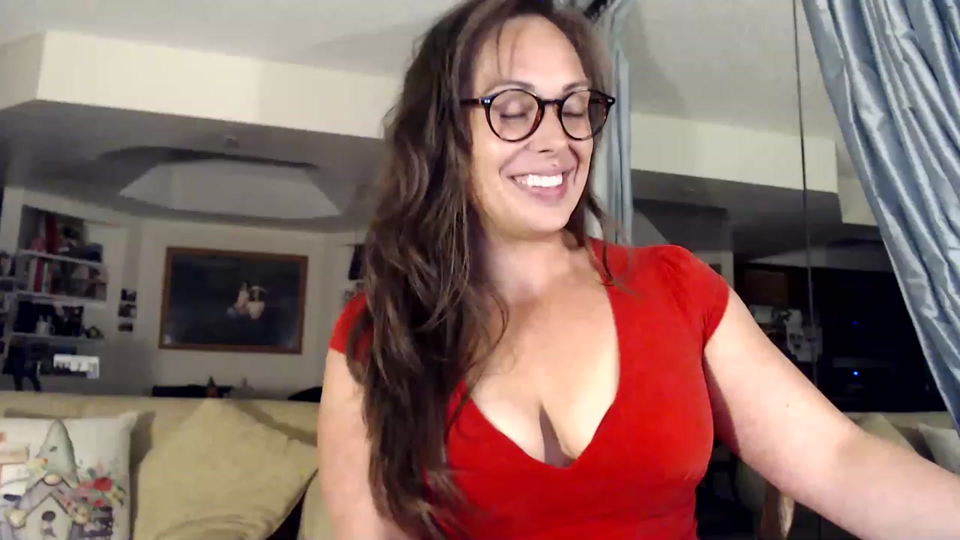 Gallery image thumbnail from TemptinDesire's myfreecams stream on, 04/09/2023, 12:32 image 12 of 20