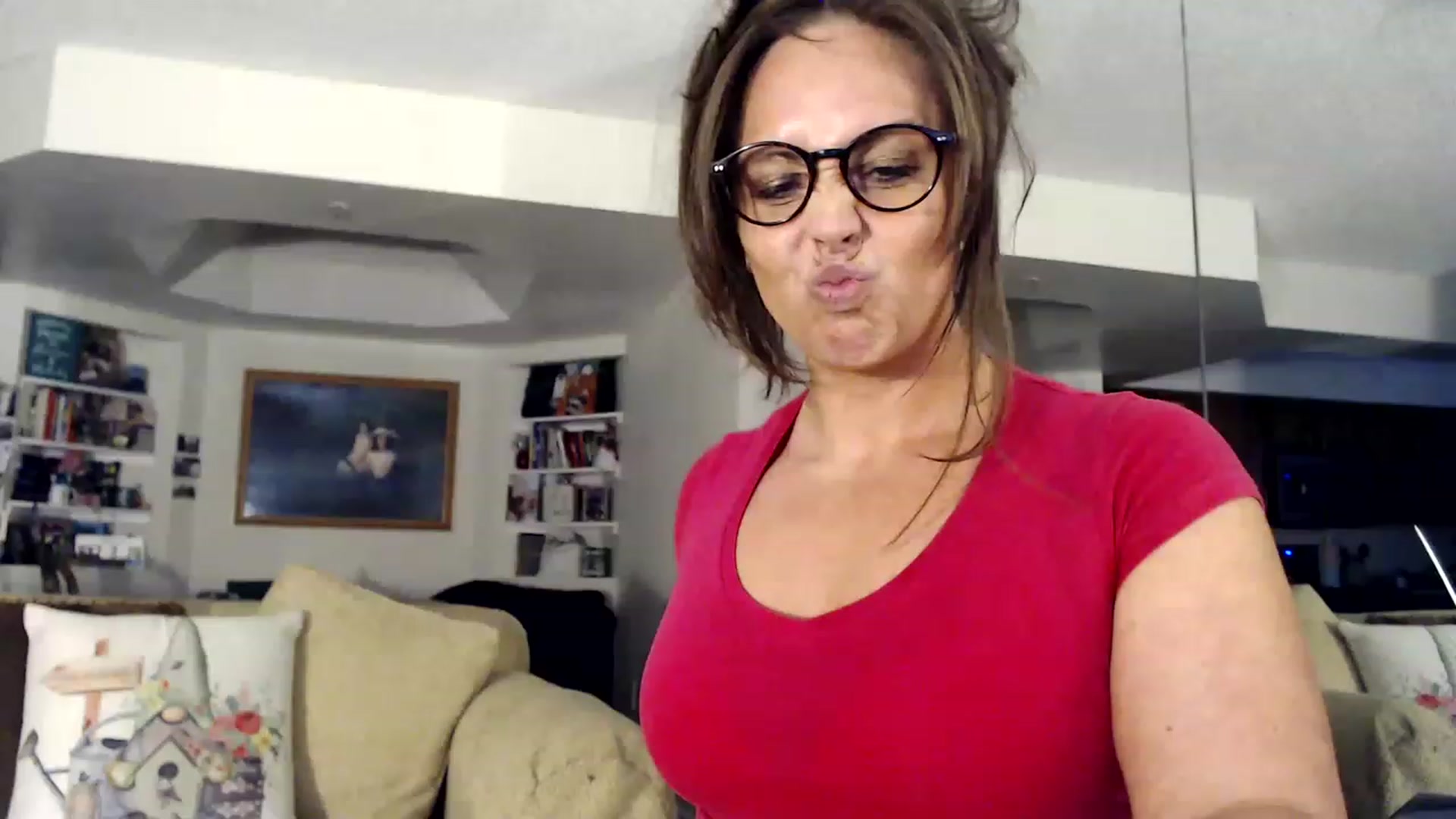 Gallery image thumbnail from TemptinDesire's myfreecams stream on, 06/04/2023, 12:51 image 17 of 20