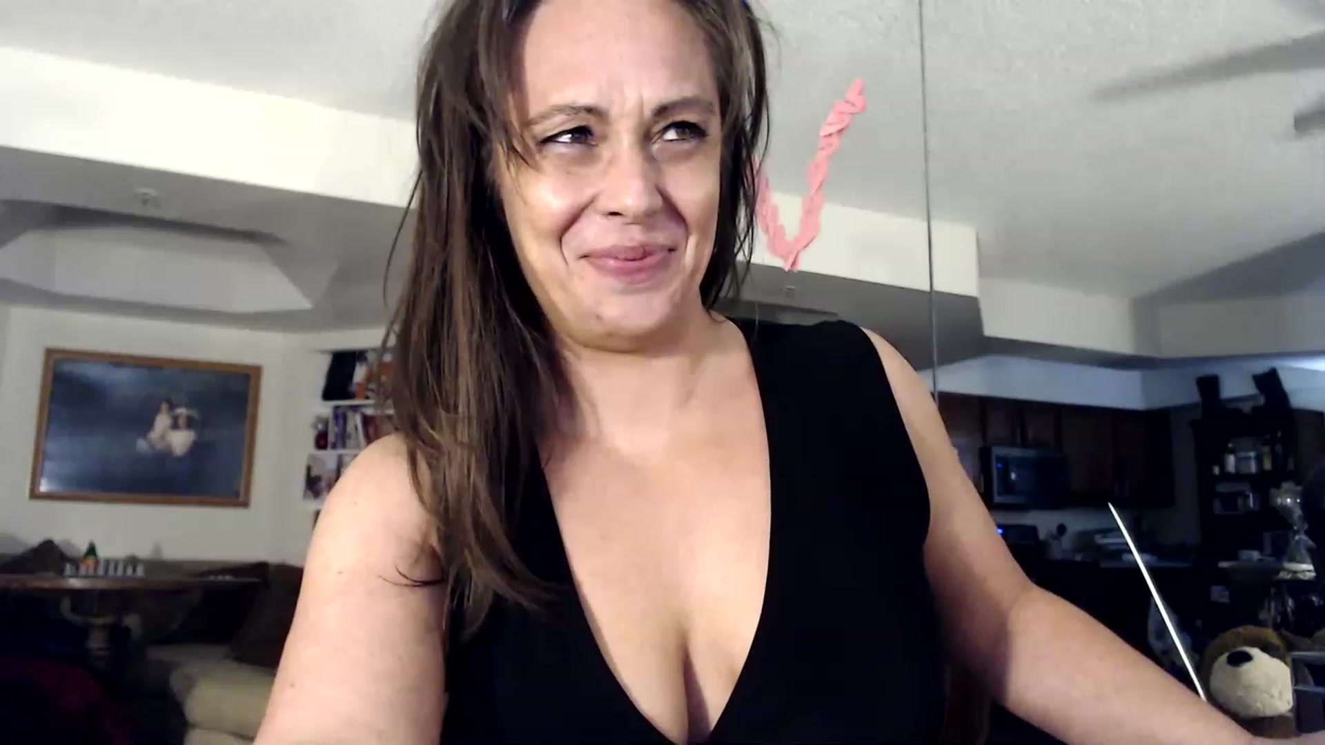 Gallery image thumbnail from TemptinDesire's myfreecams stream on, 06/19/2023, 13:57 image 14 of 20