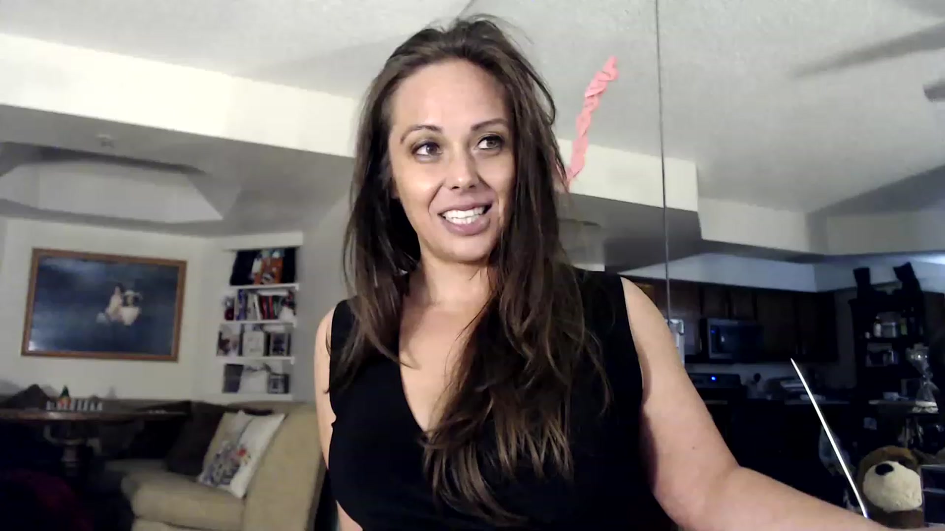 Gallery image thumbnail from TemptinDesire's myfreecams stream on, 06/19/2023, 13:57 image 13 of 20
