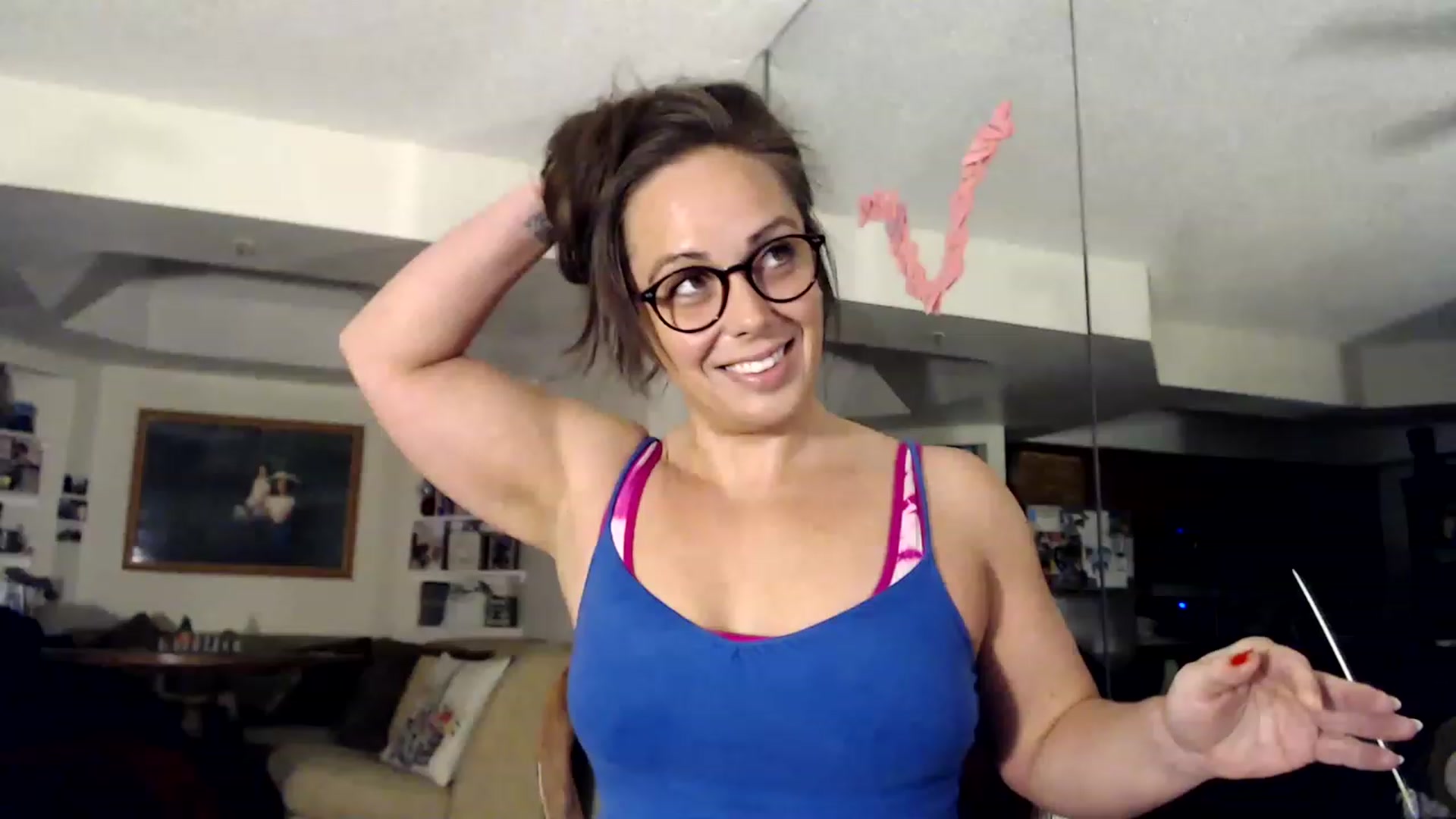 Gallery image thumbnail from TemptinDesire's myfreecams stream on, 06/21/2023, 09:56 image 6 of 20
