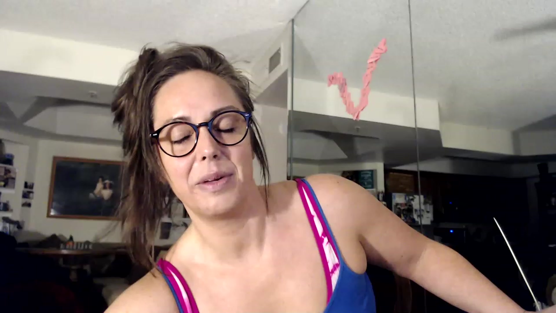 Gallery image thumbnail from TemptinDesire's myfreecams stream on, 06/21/2023, 09:56 image 15 of 20