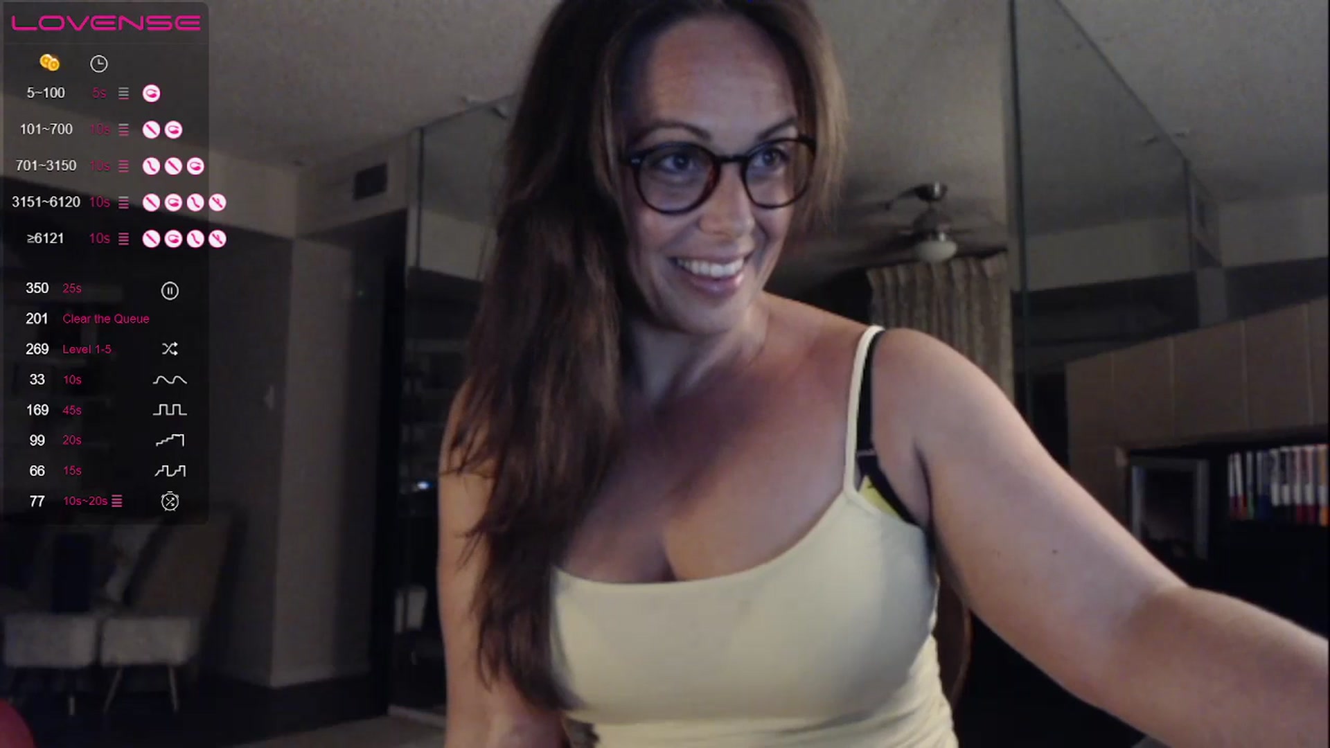 Gallery image thumbnail from TemptinDesire's myfreecams stream on, 07/17/2023, 10:13 image 4 of 20