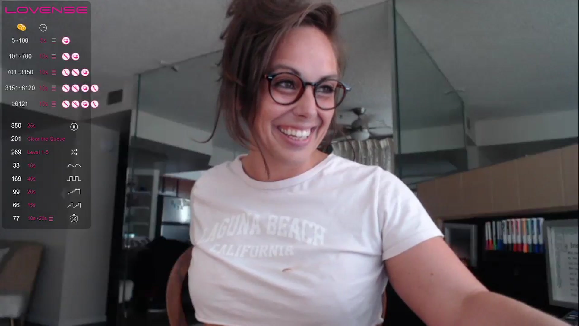 Gallery image thumbnail from TemptinDesire's myfreecams stream on, 07/22/2023, 16:00 image 3 of 20