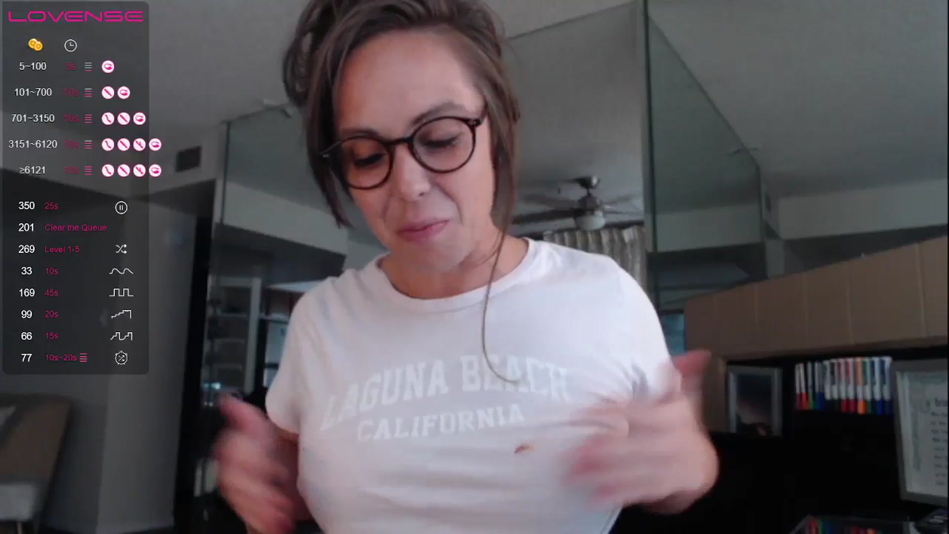 Gallery image thumbnail from TemptinDesire's myfreecams stream on, 07/22/2023, 16:00 image 19 of 20