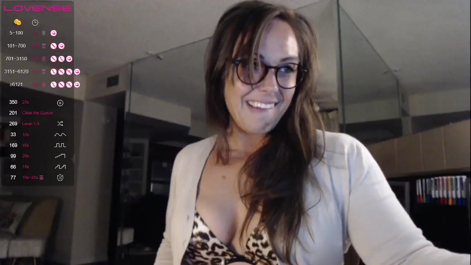 Gallery image thumbnail from TemptinDesire's myfreecams stream on, 07/23/2023, 10:32 image 11 of 20