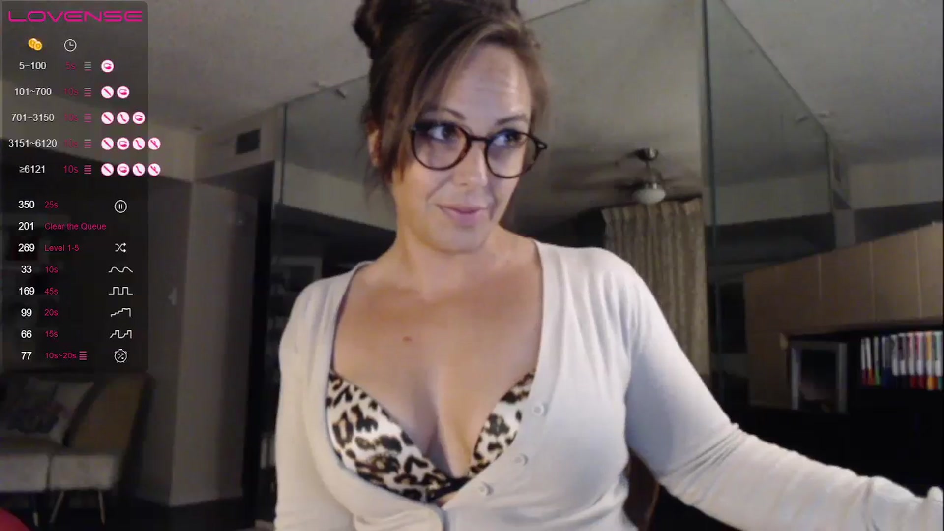 Gallery image thumbnail from TemptinDesire's myfreecams stream on, 07/23/2023, 10:32 image 20 of 20