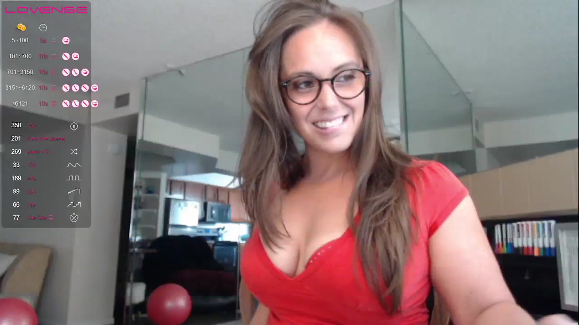 Gallery image thumbnail from TemptinDesire's myfreecams stream on, 07/29/2023, 15:33 image 3 of 20