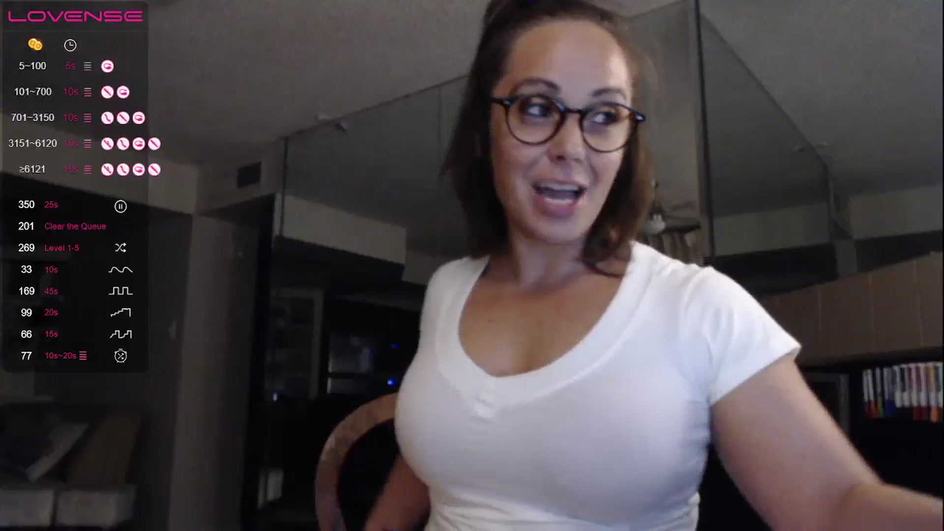 Gallery image thumbnail from TemptinDesire's myfreecams stream on, 08/03/2023, 09:19 image 3 of 20