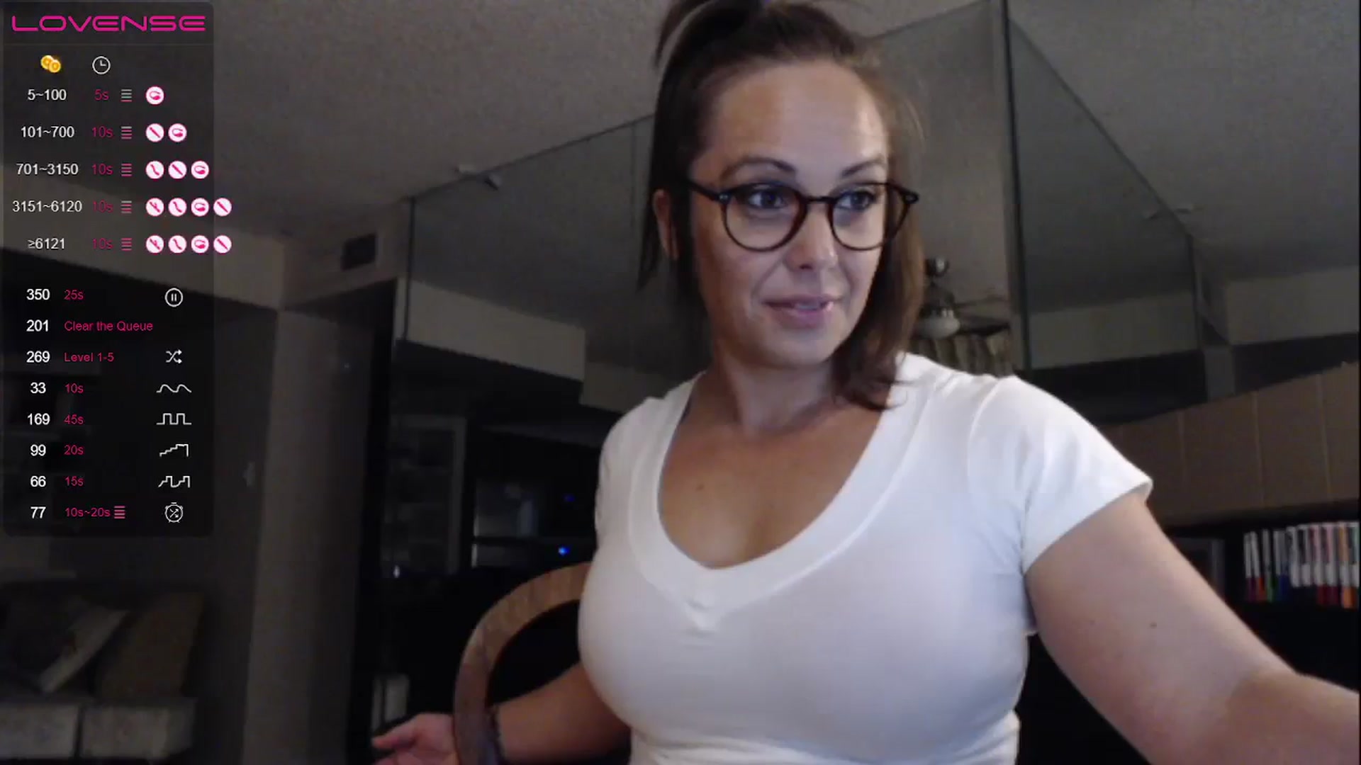 Gallery image thumbnail from TemptinDesire's myfreecams stream on, 08/03/2023, 09:19 image 2 of 20