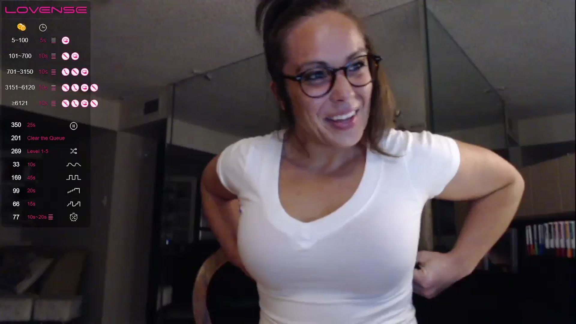 Gallery image thumbnail from TemptinDesire's myfreecams stream on, 08/03/2023, 09:19 image 4 of 20
