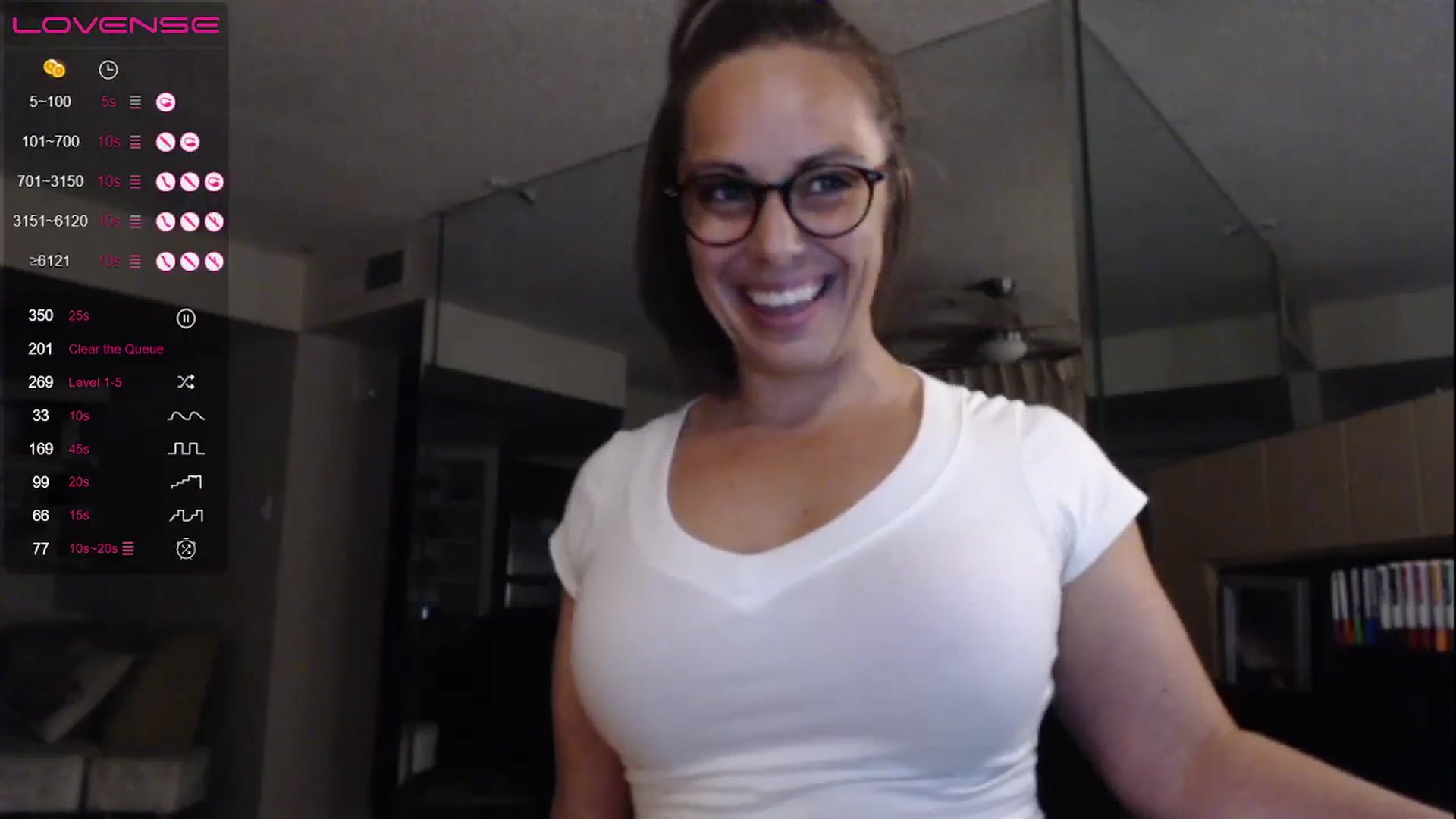 Gallery image thumbnail from TemptinDesire's myfreecams stream on, 08/03/2023, 11:59 image 13 of 20