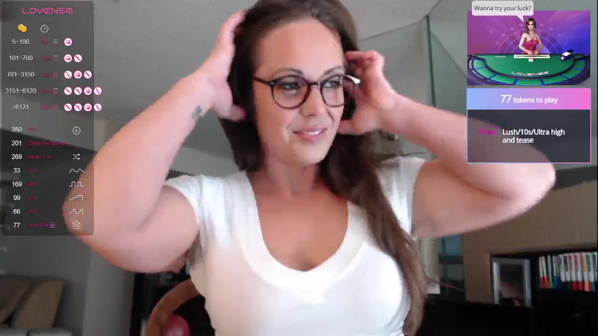 Gallery image thumbnail from TemptinDesire's myfreecams stream on, 09/17/2023, 16:27 image 13 of 20
