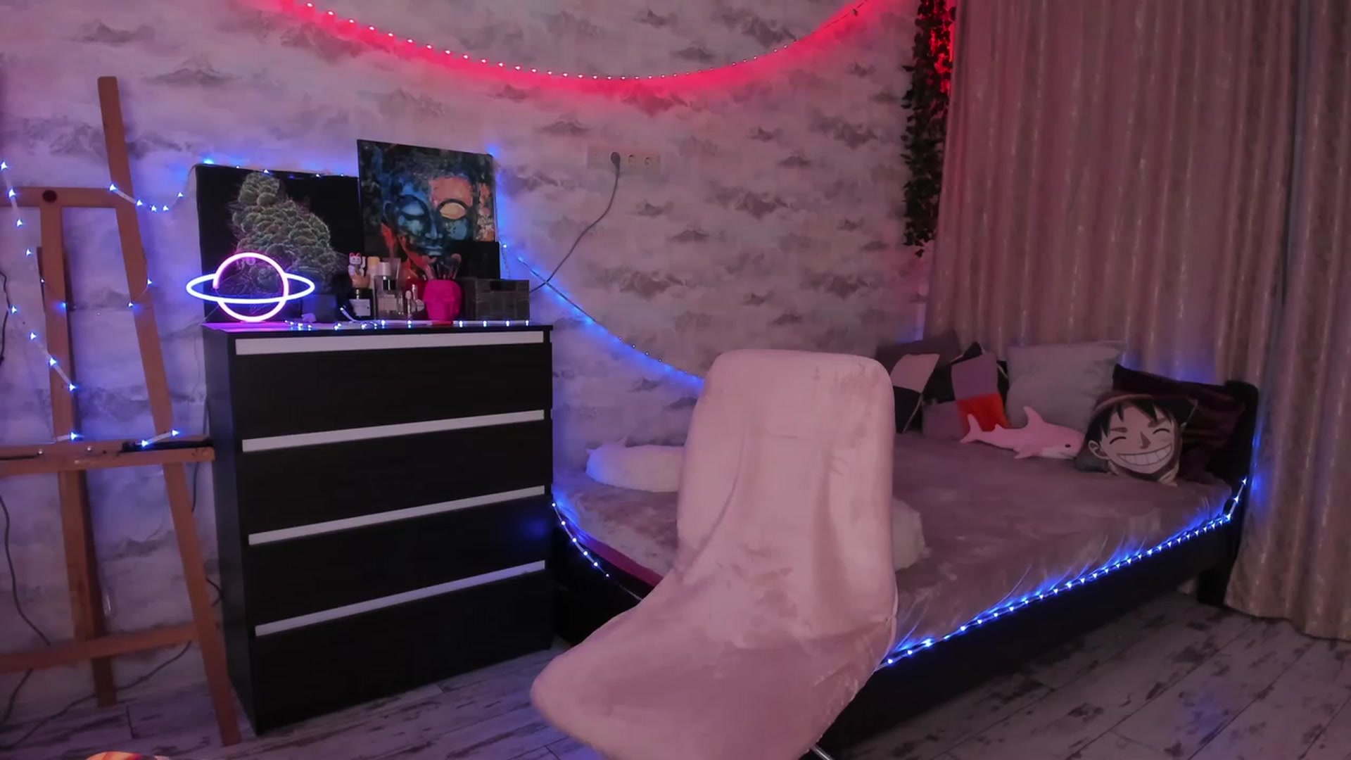 Gallery image thumbnail from TemptingSiren's myfreecams stream on, 11/20/2023, 04:31 image 3 of 20