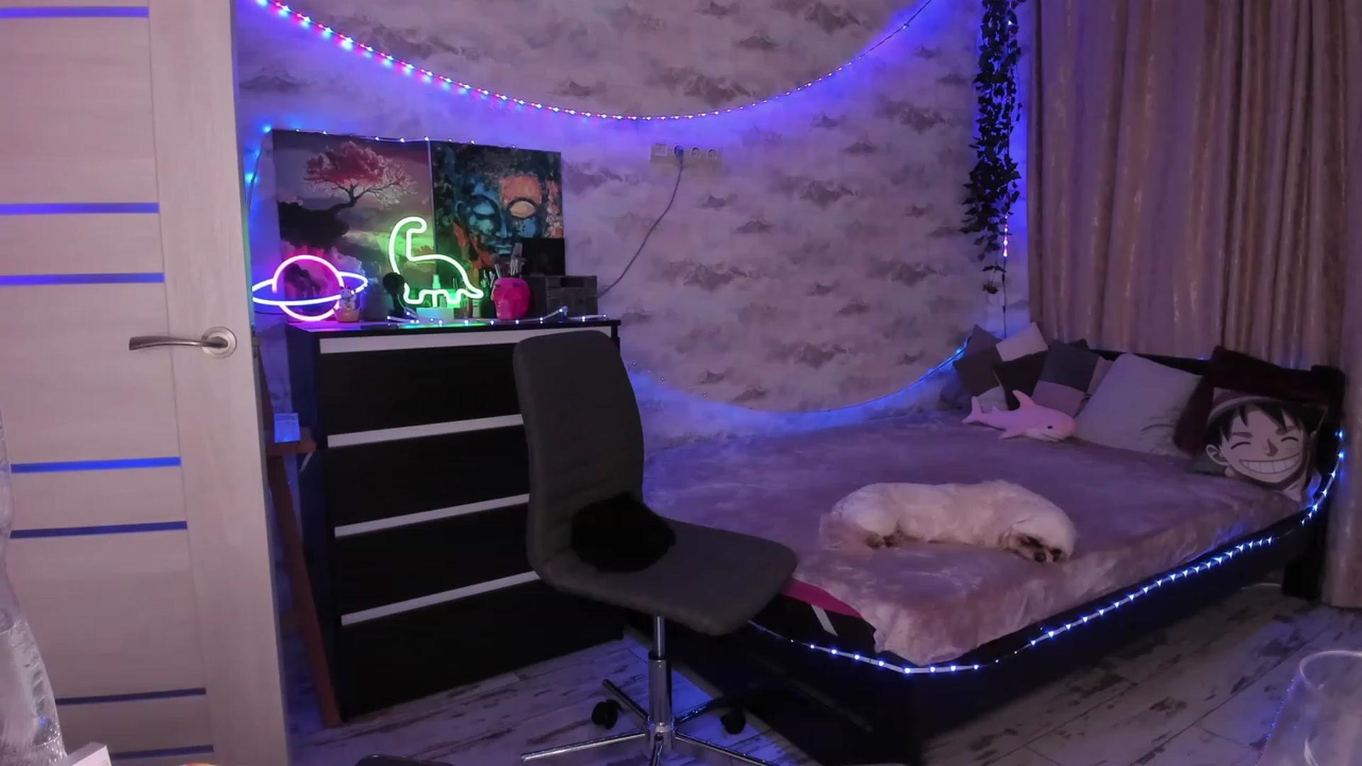 Gallery image thumbnail from TemptingSiren's myfreecams stream on, 01/15/2024, 03:45 image 8 of 20