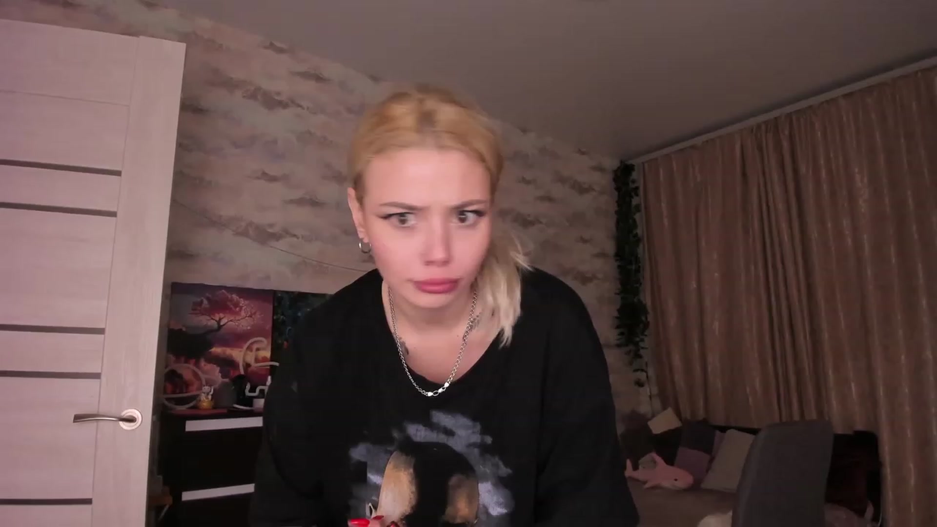 Gallery image thumbnail from TemptingSiren's myfreecams stream on, 01/20/2024, 07:40 image 17 of 20