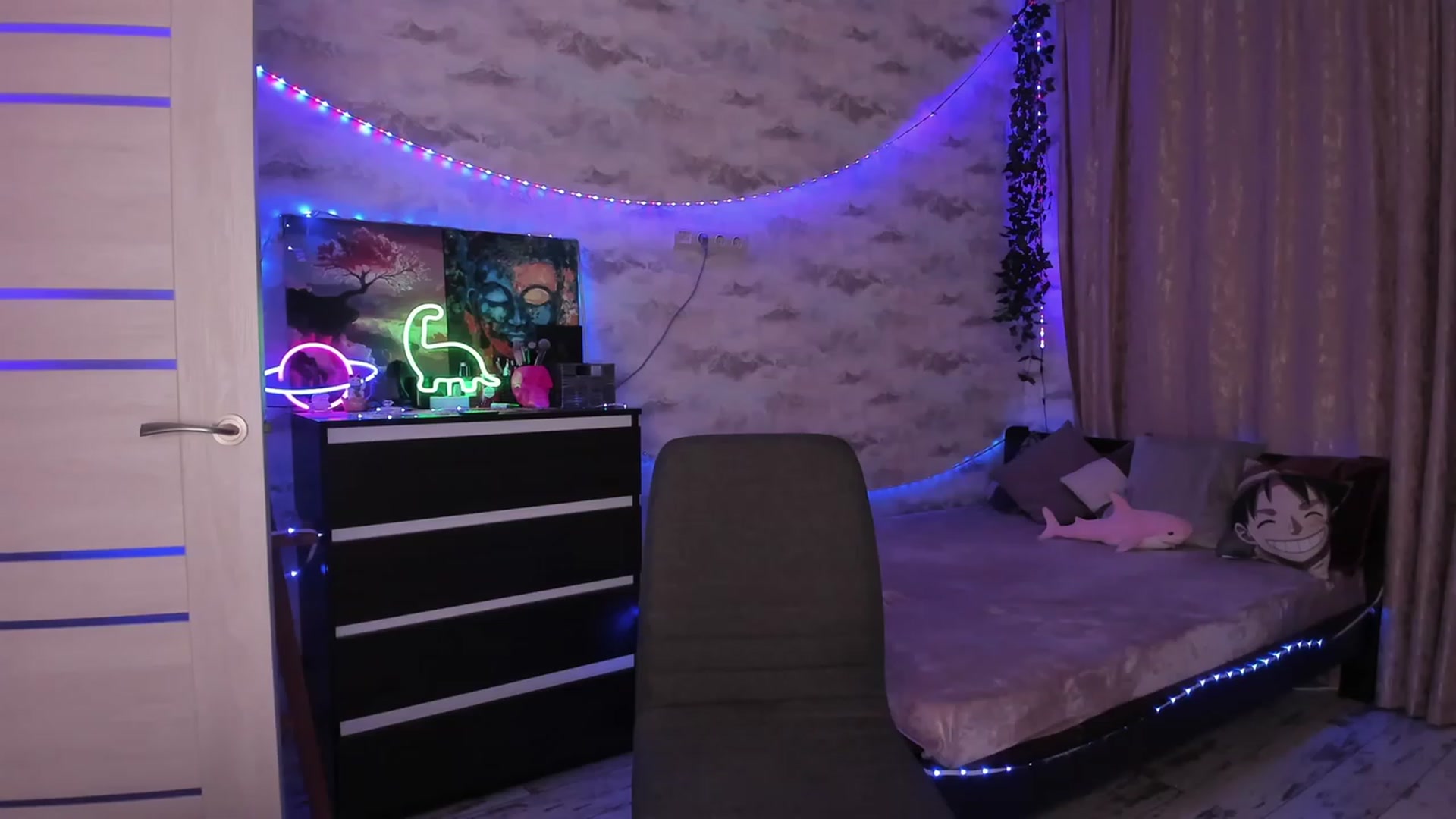 Gallery image thumbnail from TemptingSiren's myfreecams stream on, 01/30/2024, 02:37 image 14 of 20