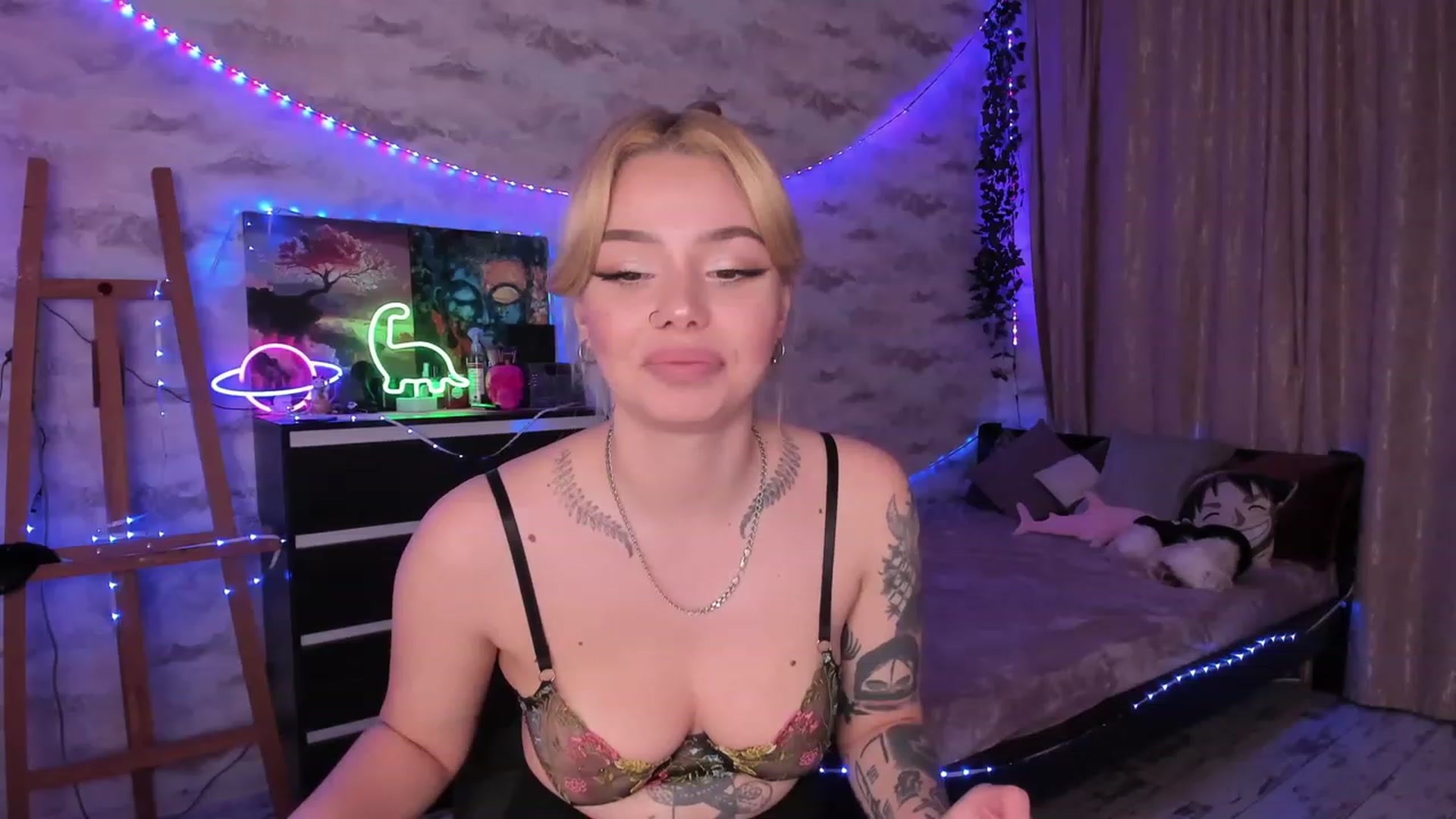 Gallery image thumbnail from TemptingSiren's myfreecams stream on, 01/31/2024, 03:12 image 5 of 20