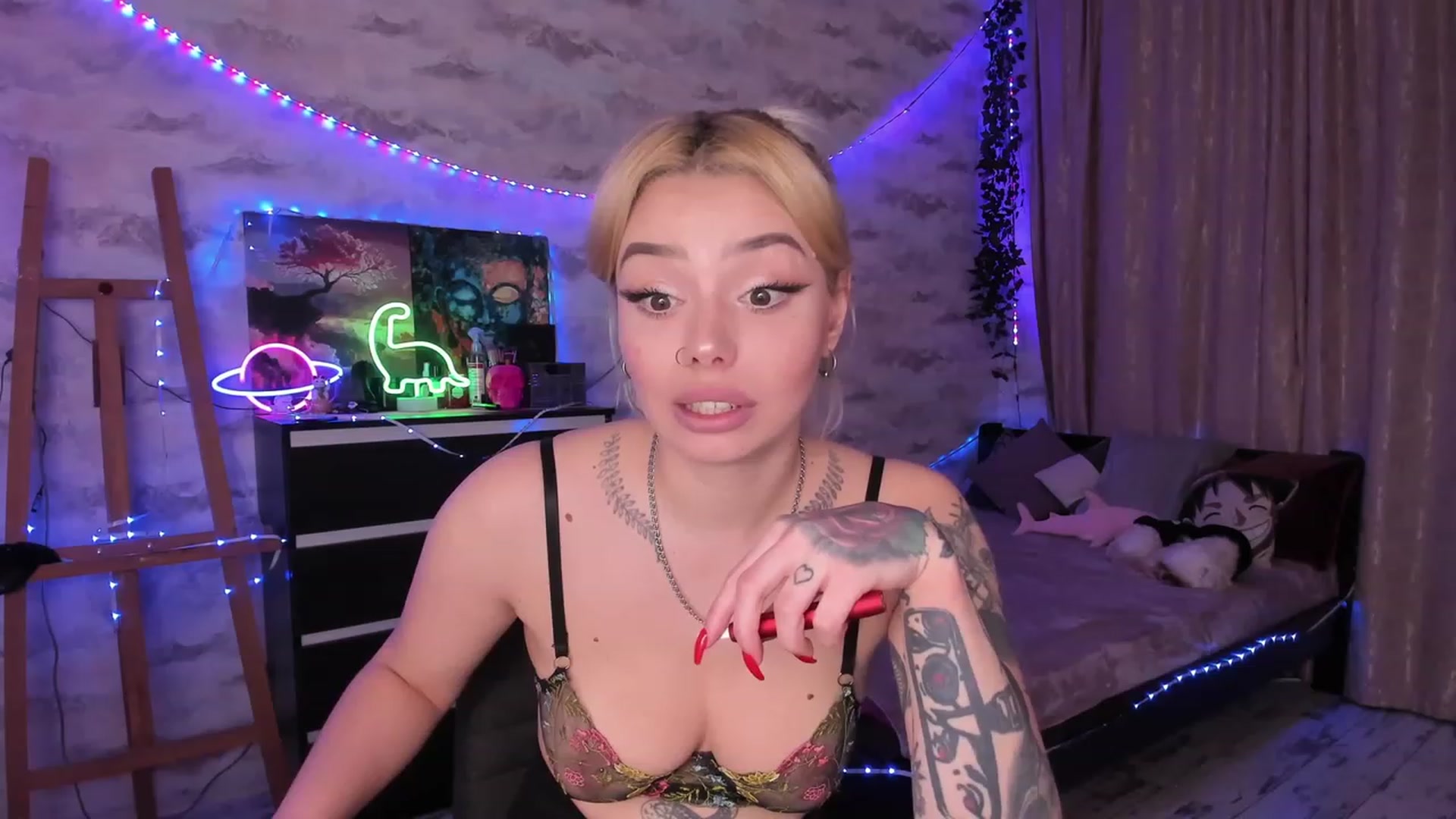 Gallery image thumbnail from TemptingSiren's myfreecams stream on, 01/31/2024, 03:12 image 2 of 20