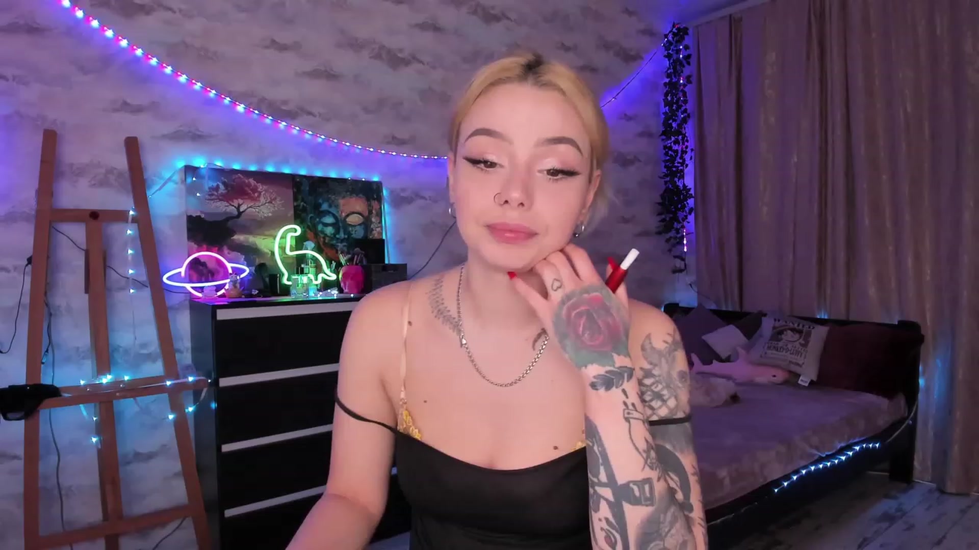 Gallery image thumbnail from TemptingSiren's myfreecams stream on, 02/04/2024, 24:26 image 9 of 20