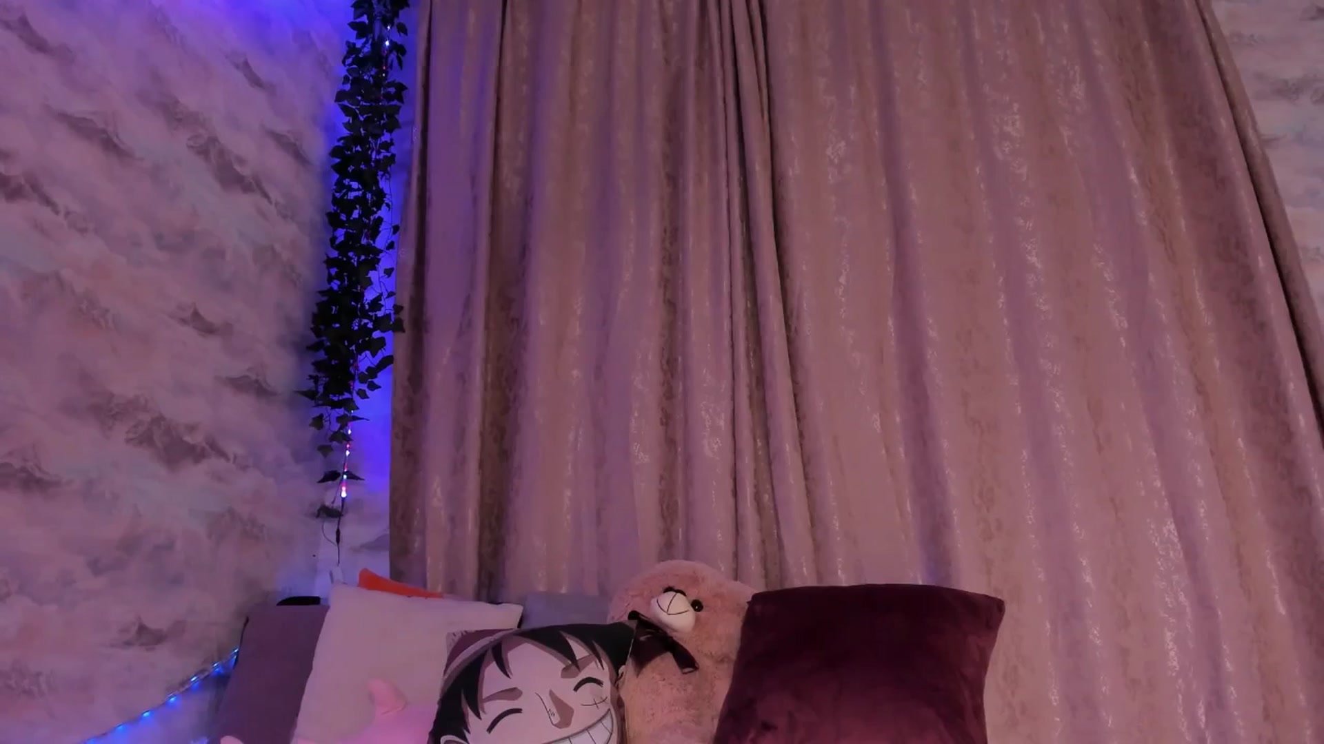Gallery image thumbnail from TemptingSiren's myfreecams stream on, 06/10/2024, 02:25 image 20 of 20