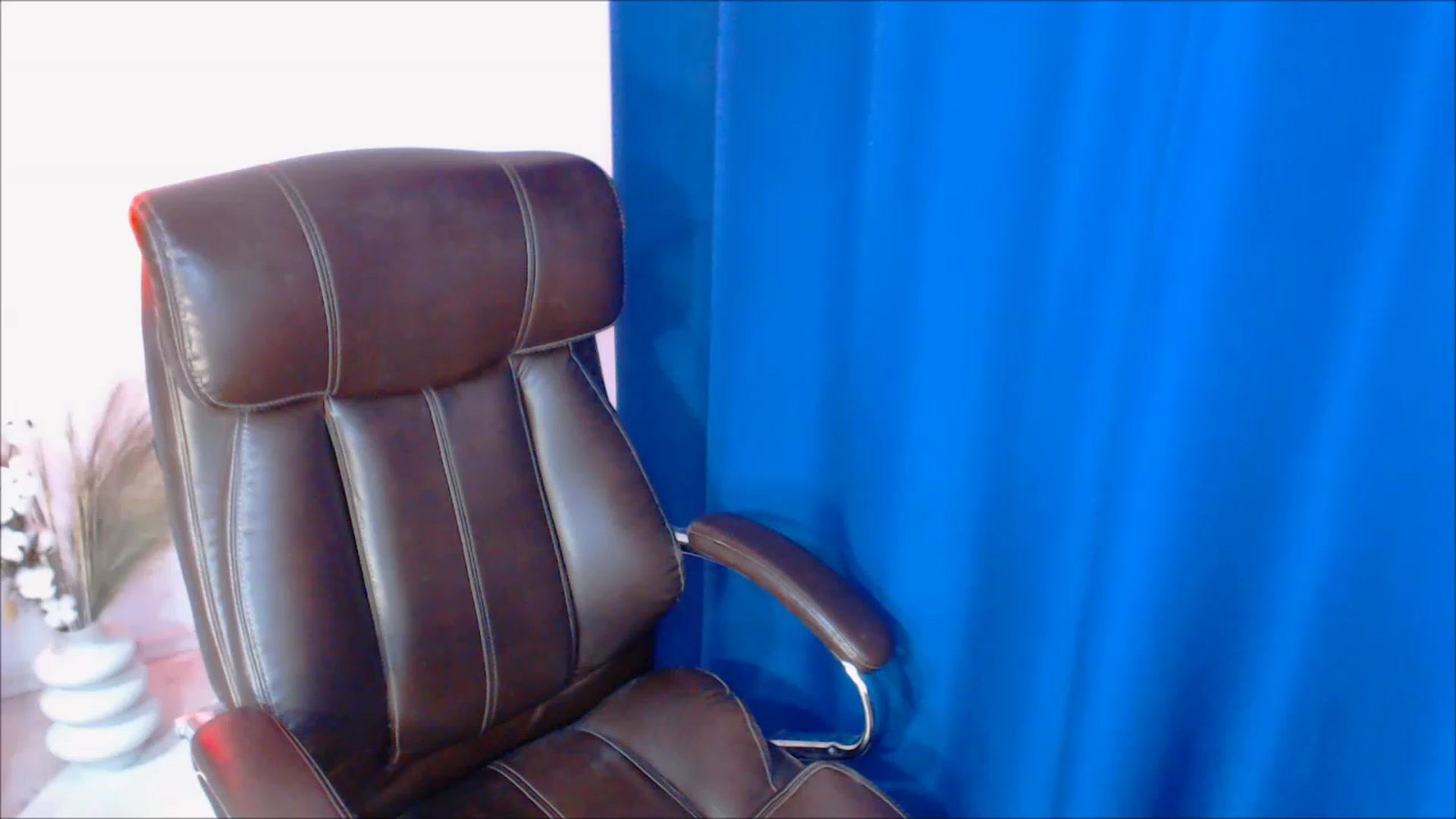 Gallery image thumbnail from TemptressJade's myfreecams stream on, 12/04/2022, 11:33 image 20 of 20