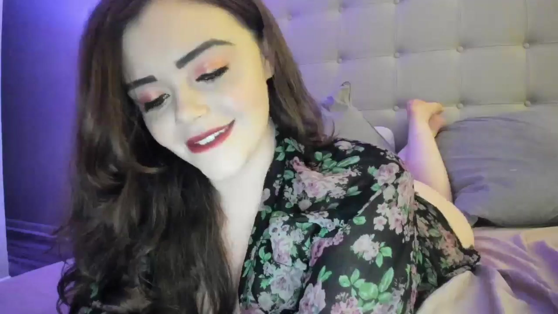 Gallery image thumbnail from TemptressV's myfreecams stream on, 01/12/2025, 09:02 image 10 of 20