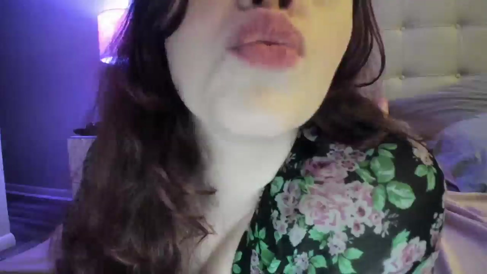 Gallery image thumbnail from TemptressV's myfreecams stream on, 08/09/2025, 03:28 image 3 of 20