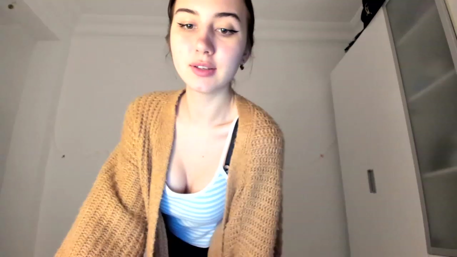 Gallery image thumbnail from Temptressy's myfreecams stream on, 01/30/2024, 17:48 image 1 of 20