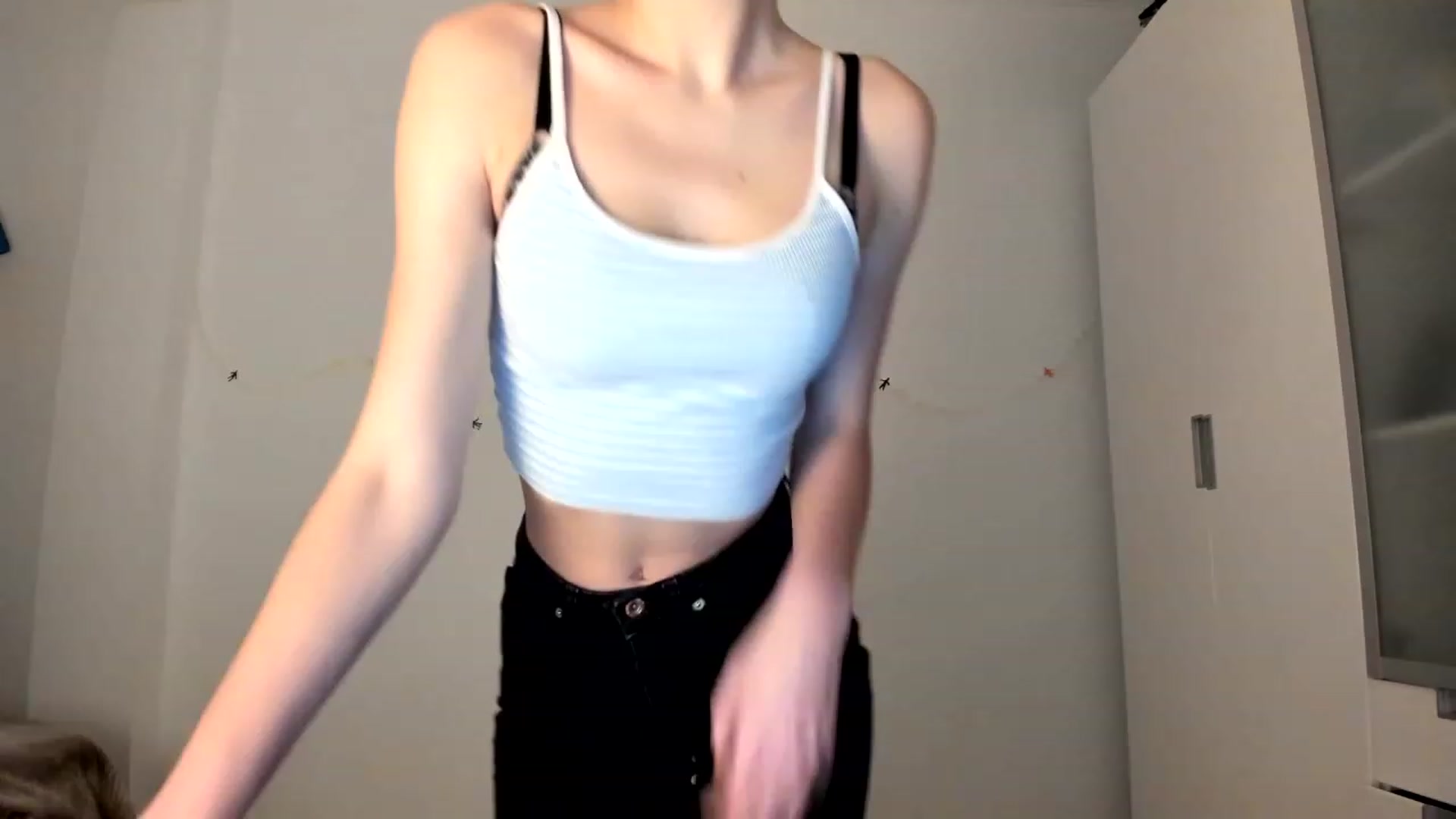 Gallery image thumbnail from Temptressy's myfreecams stream on, 01/30/2024, 17:48 image 7 of 20