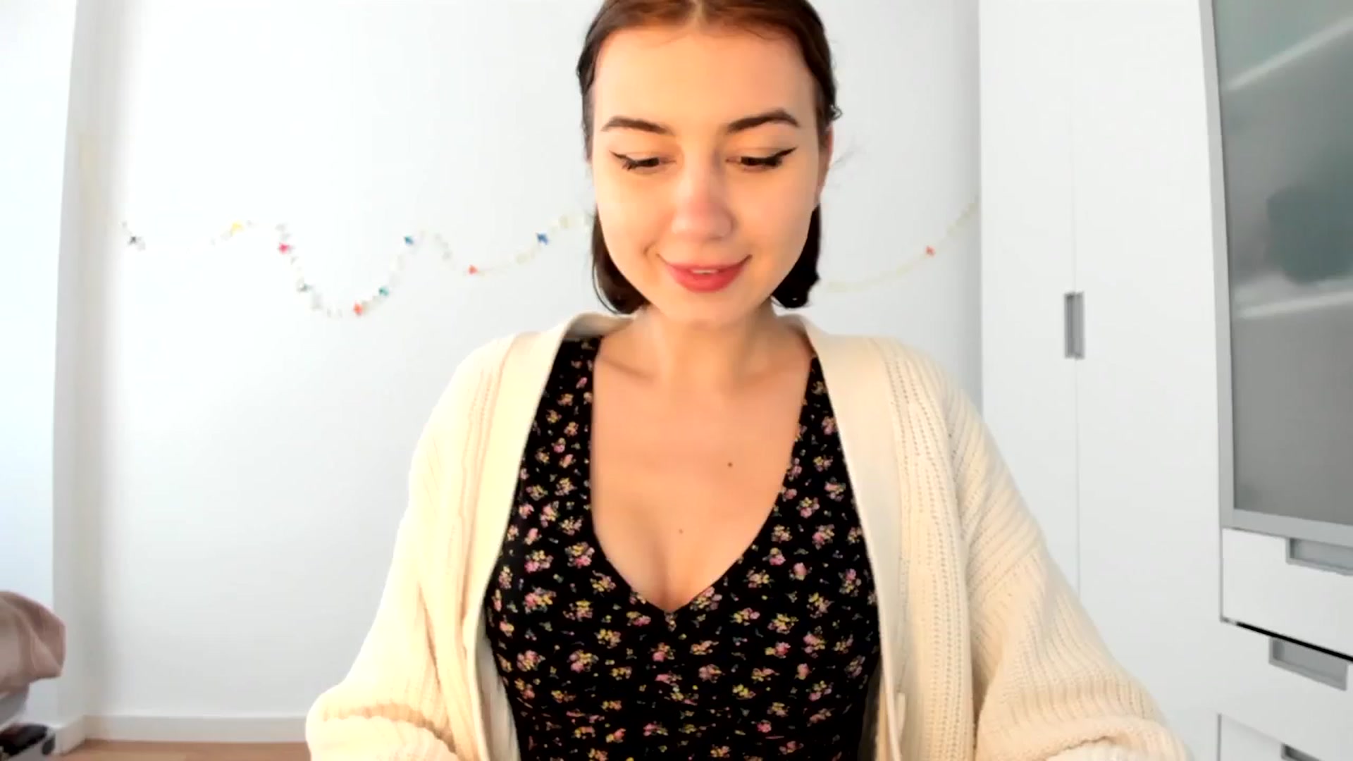 Gallery image thumbnail from Temptressy's myfreecams stream on, 02/06/2024, 15:47 image 8 of 20