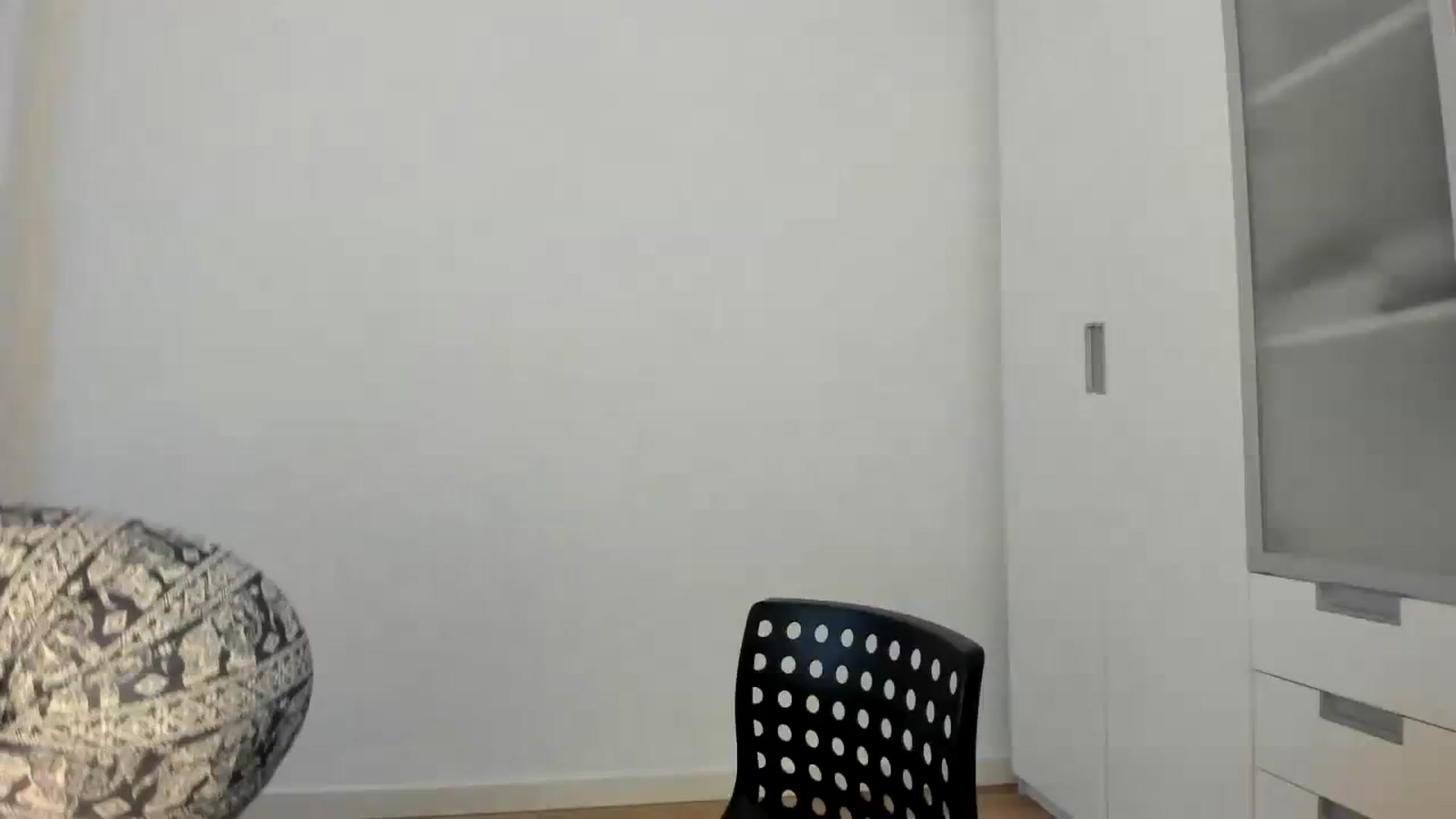 Gallery image thumbnail from Temptressy's myfreecams stream on, 02/21/2024, 17:45 image 10 of 20