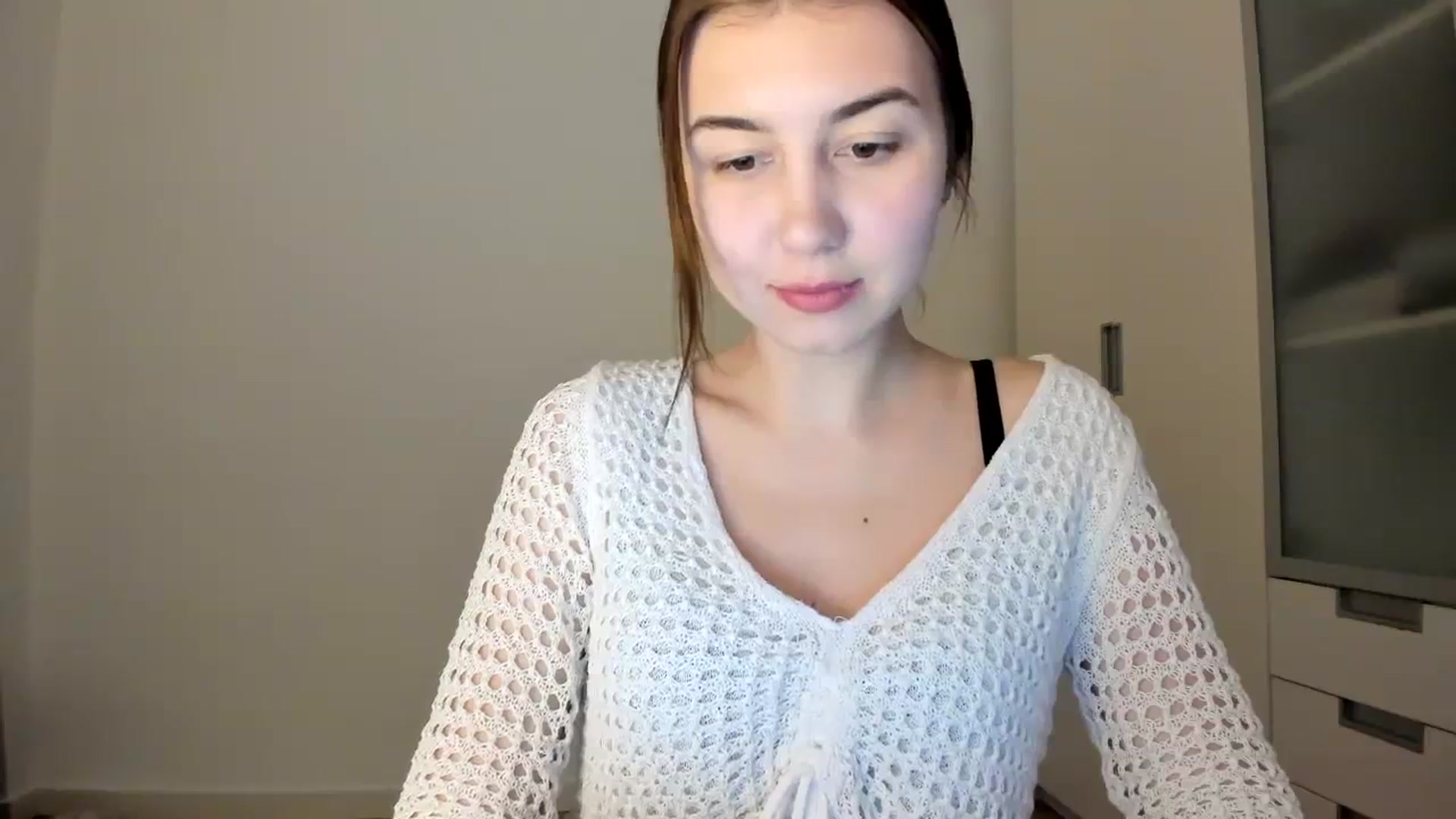 Gallery image thumbnail from Temptressy's myfreecams stream on, 02/21/2024, 18:04 image 16 of 20