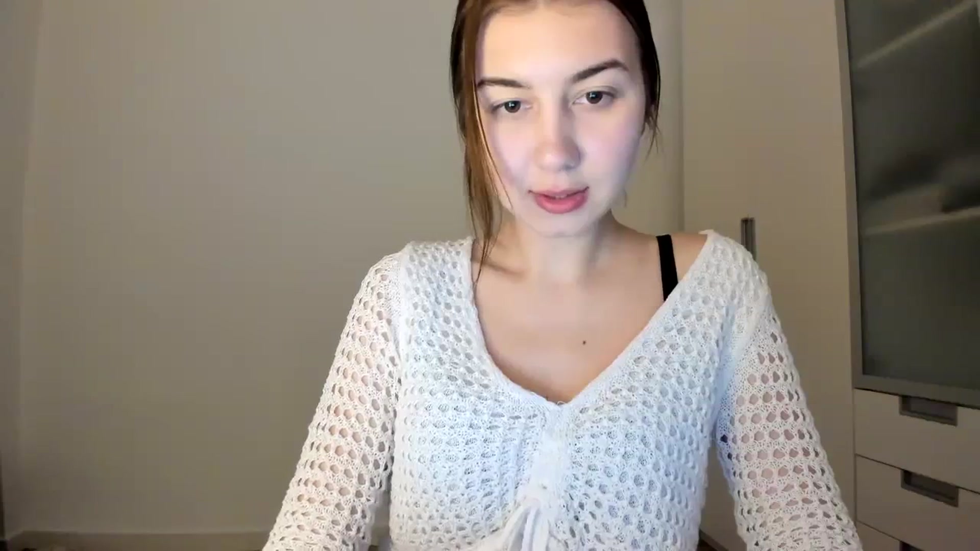 Gallery image thumbnail from Temptressy's myfreecams stream on, 02/21/2024, 18:04 image 13 of 20