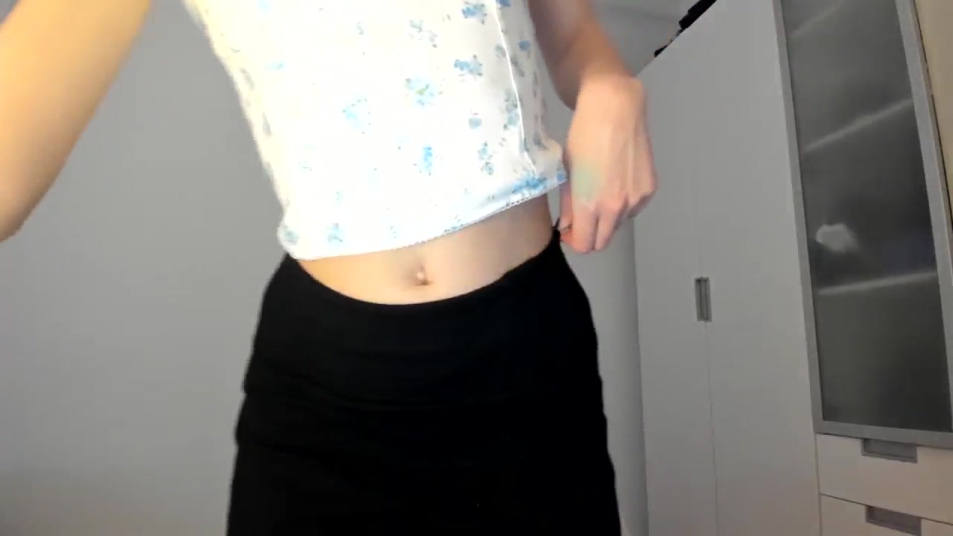 Gallery image thumbnail from Temptressy's myfreecams stream on, 03/13/2024, 22:54 image 18 of 20