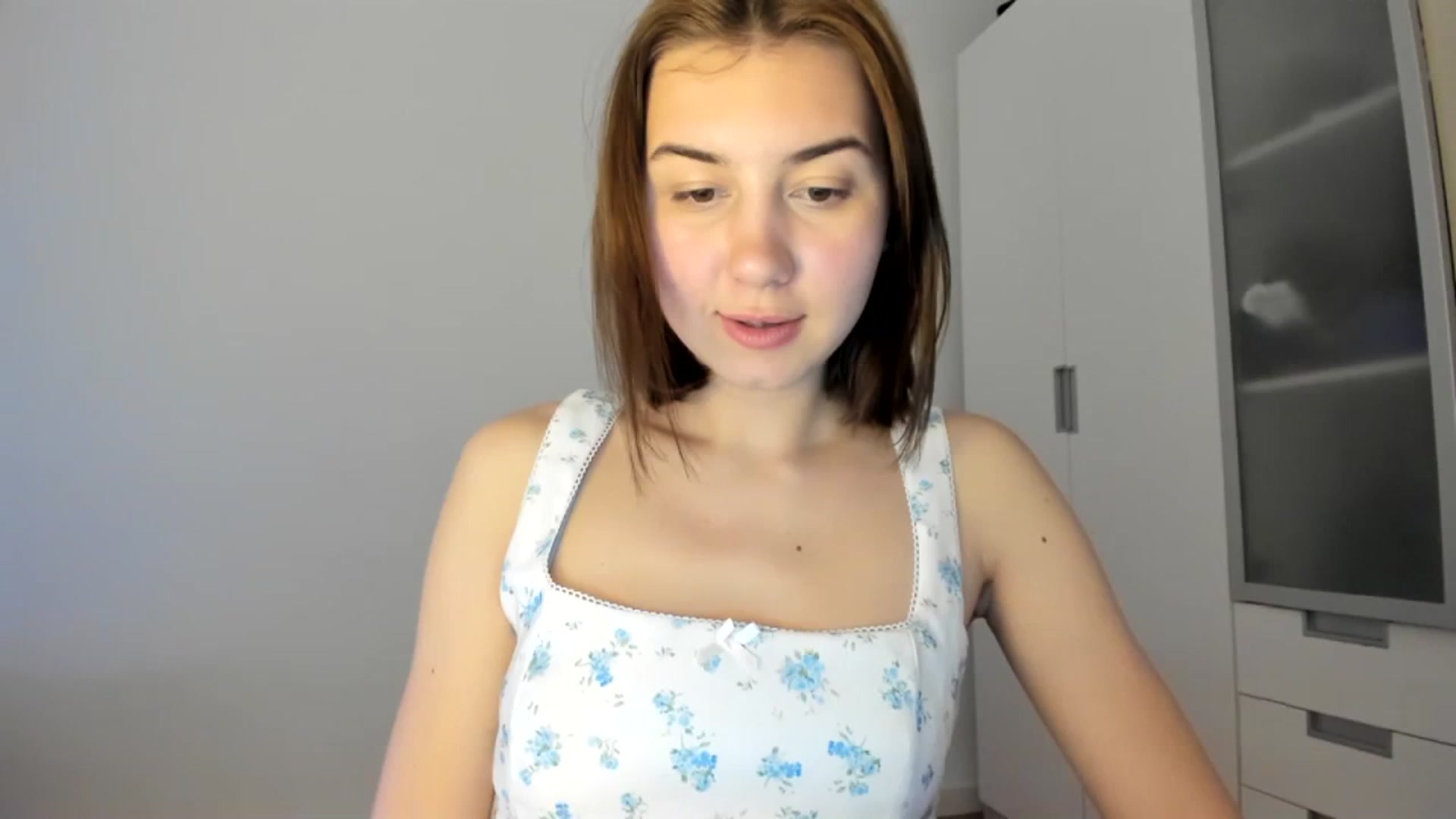Gallery image thumbnail from Temptressy's myfreecams stream on, 03/13/2024, 22:54 image 4 of 20