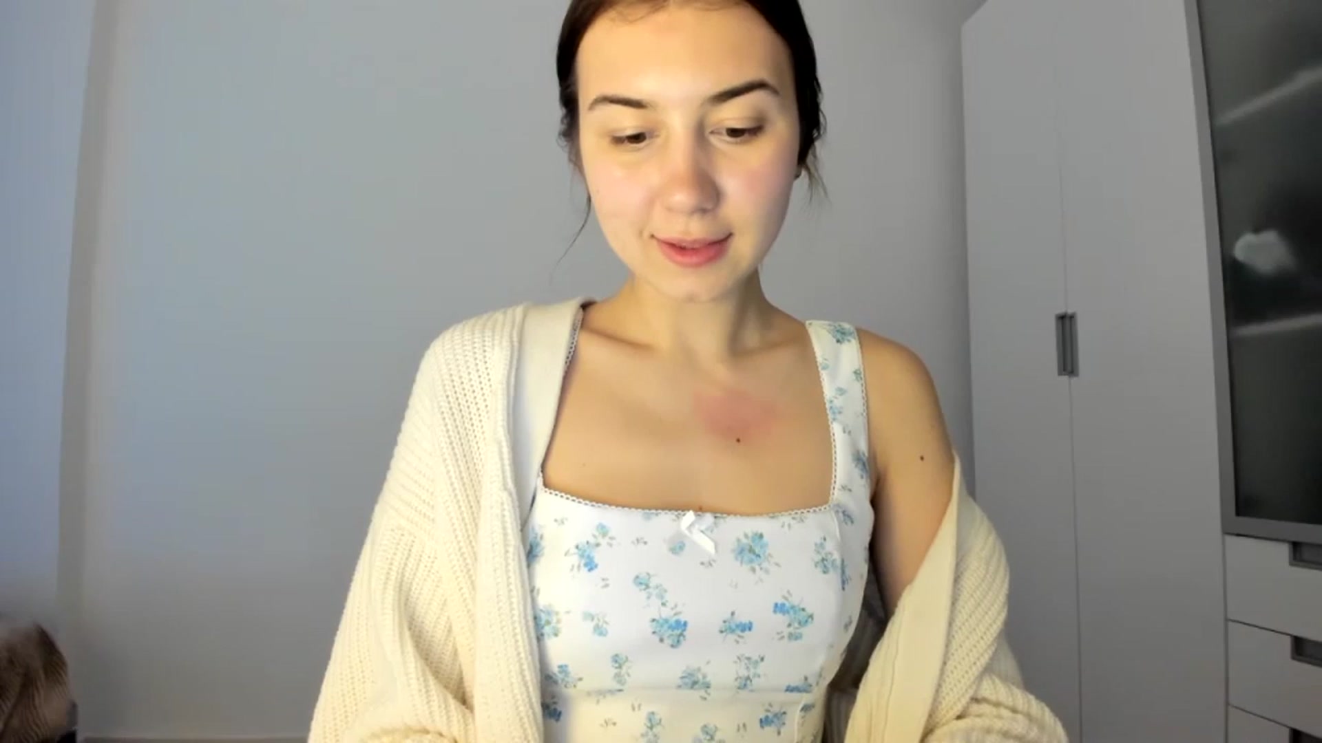 Gallery image thumbnail from Temptressy's myfreecams stream on, 03/13/2024, 23:51 image 14 of 20